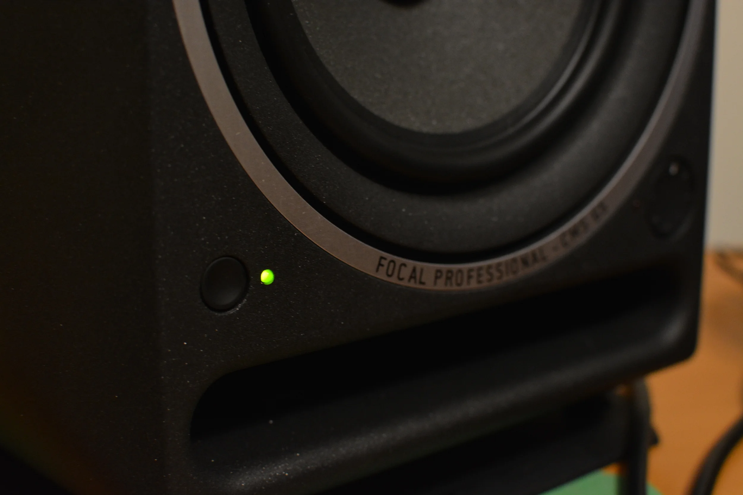 focal cms 65