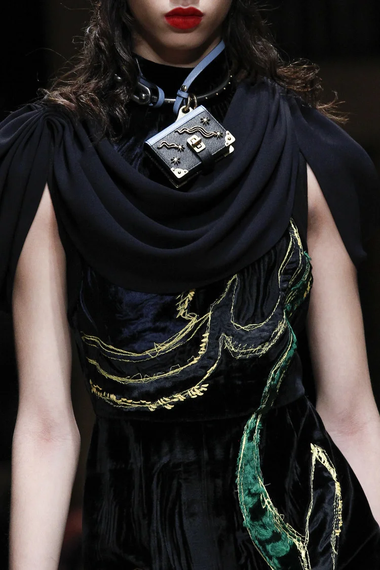 PRADA+DETAILS+5.jpg