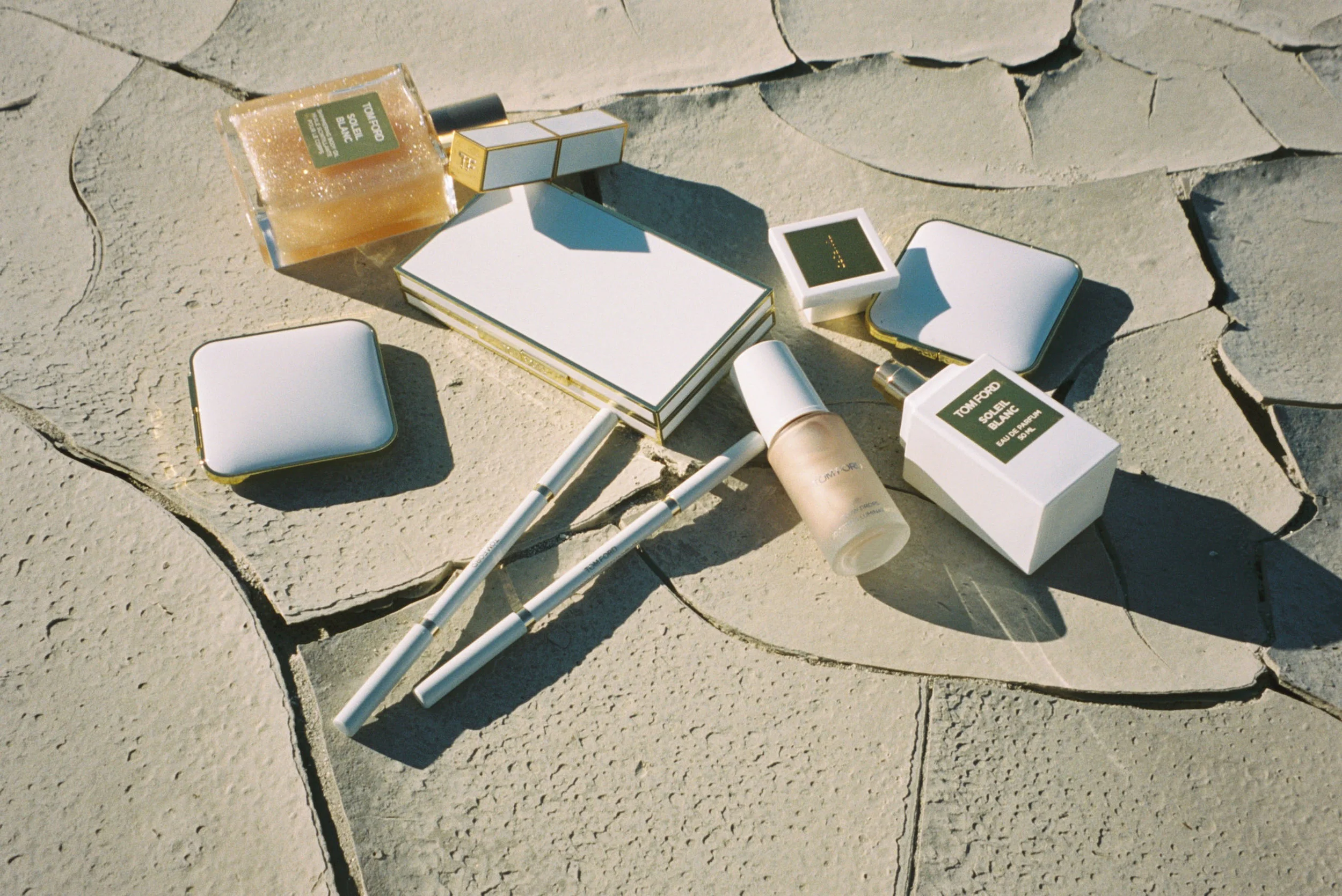 10_TOM_FORD_WINTER_SOLEIL.jpg