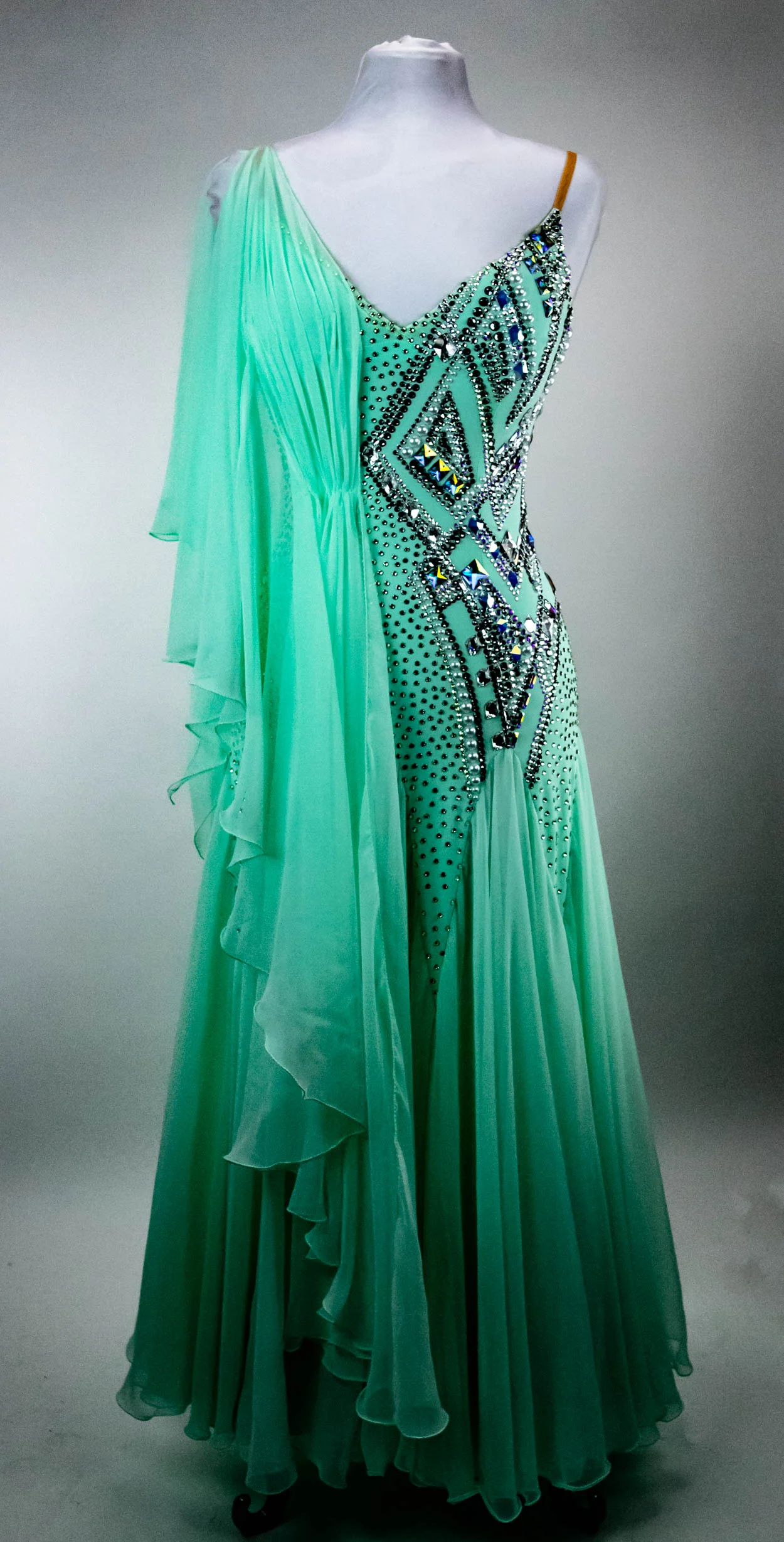 LBD-18033 FRONT.jpg
