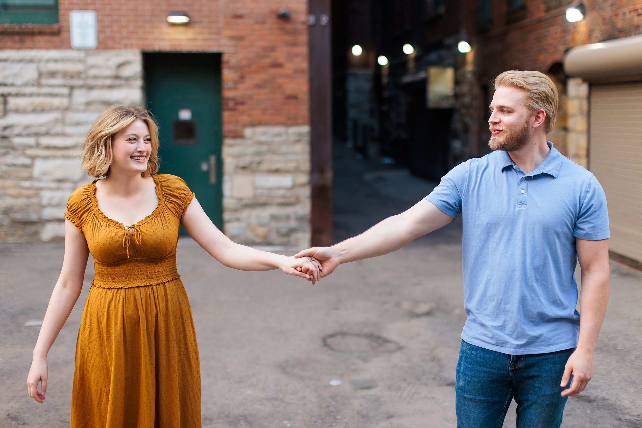 StPaulLowertownEngagementSession_StudioKH_19.jpg