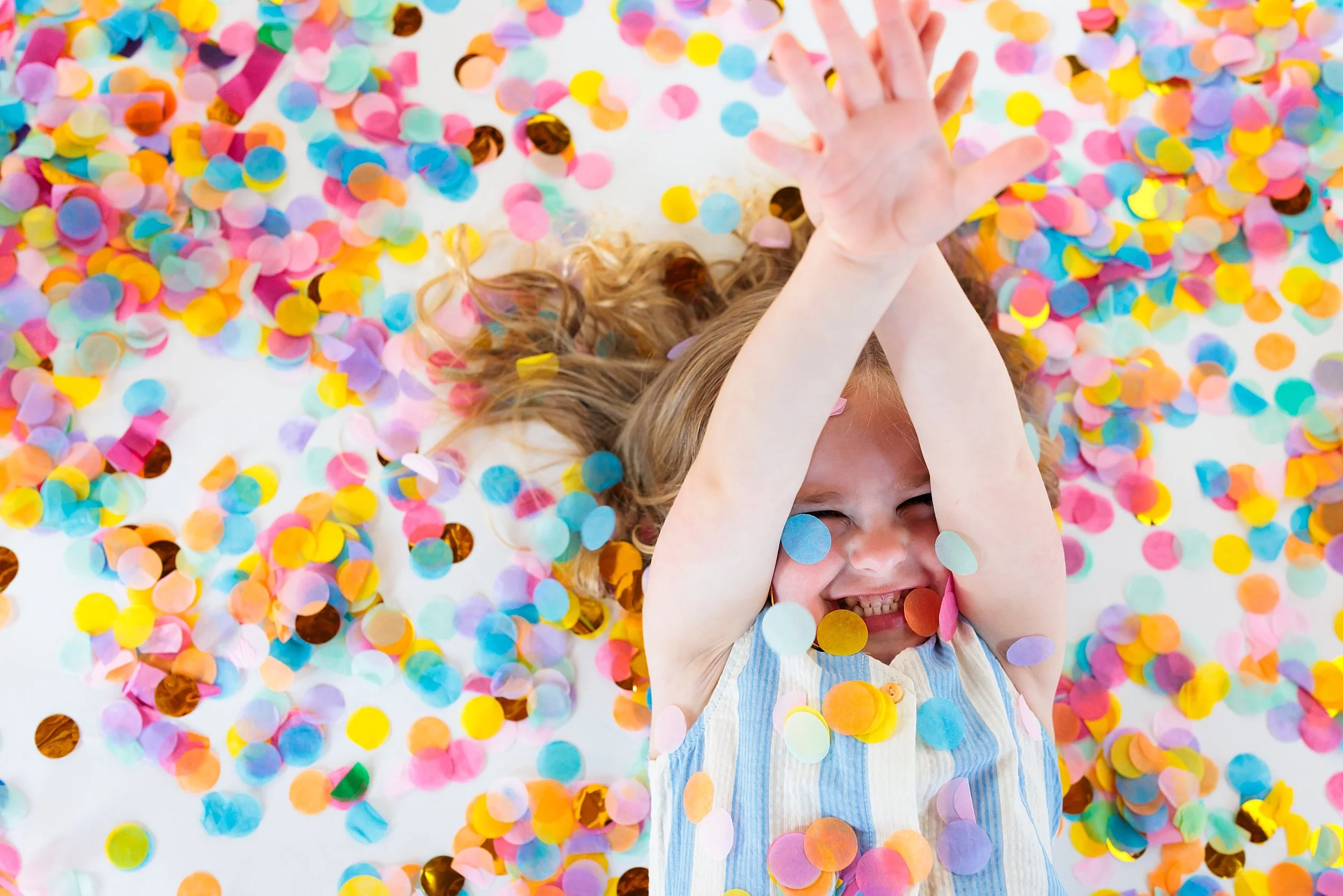 Confetti-Birthday-Minneapolis-Photographer-05.jpg