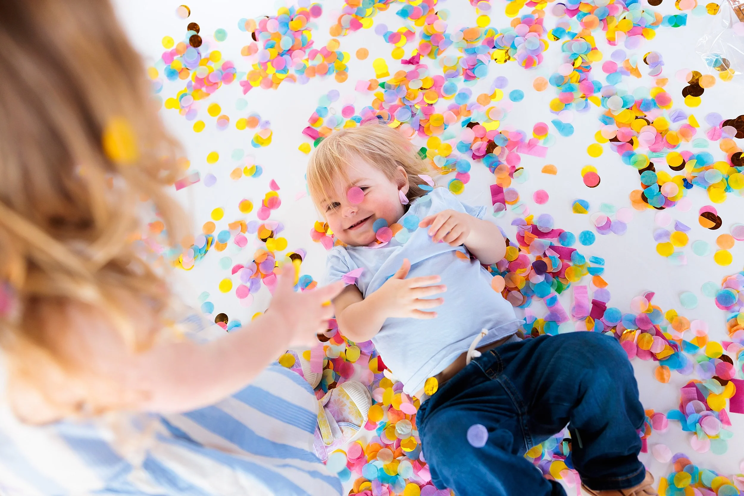 Confetti-Birthday-Minneapolis-Photographer-08.jpg