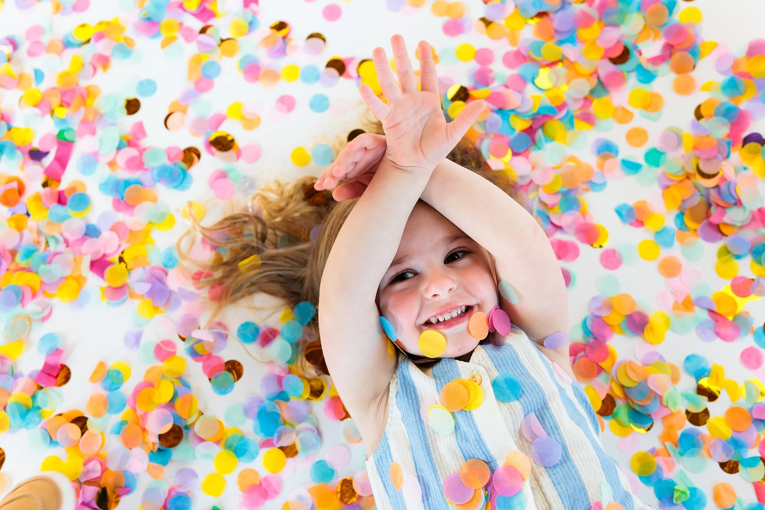 Confetti-Birthday-Minneapolis-Photographer-17.jpg