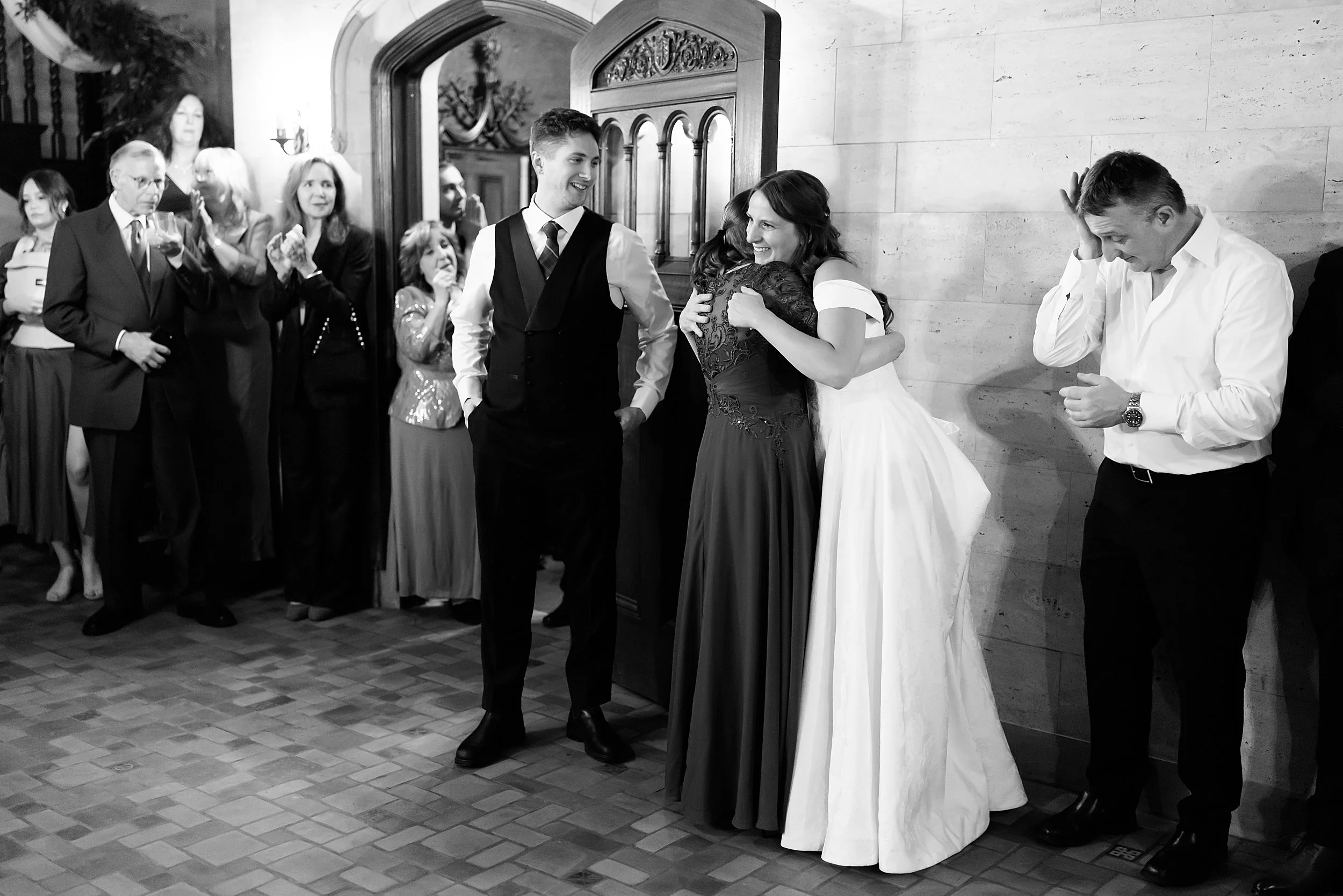 Plummer-House-Wedding-Photographer-Winter-Rochester-MN_170.jpg