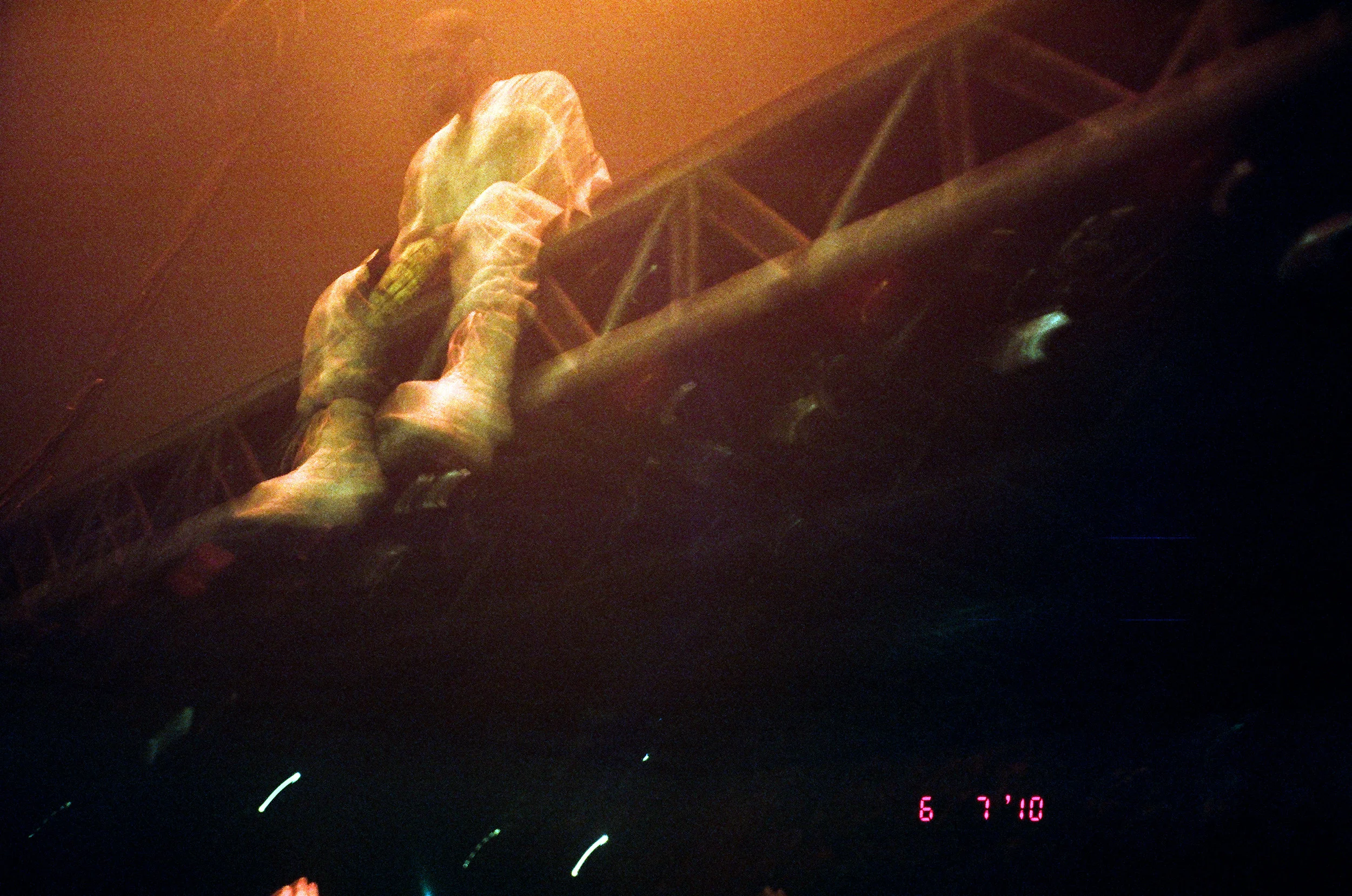 80210008.jpg