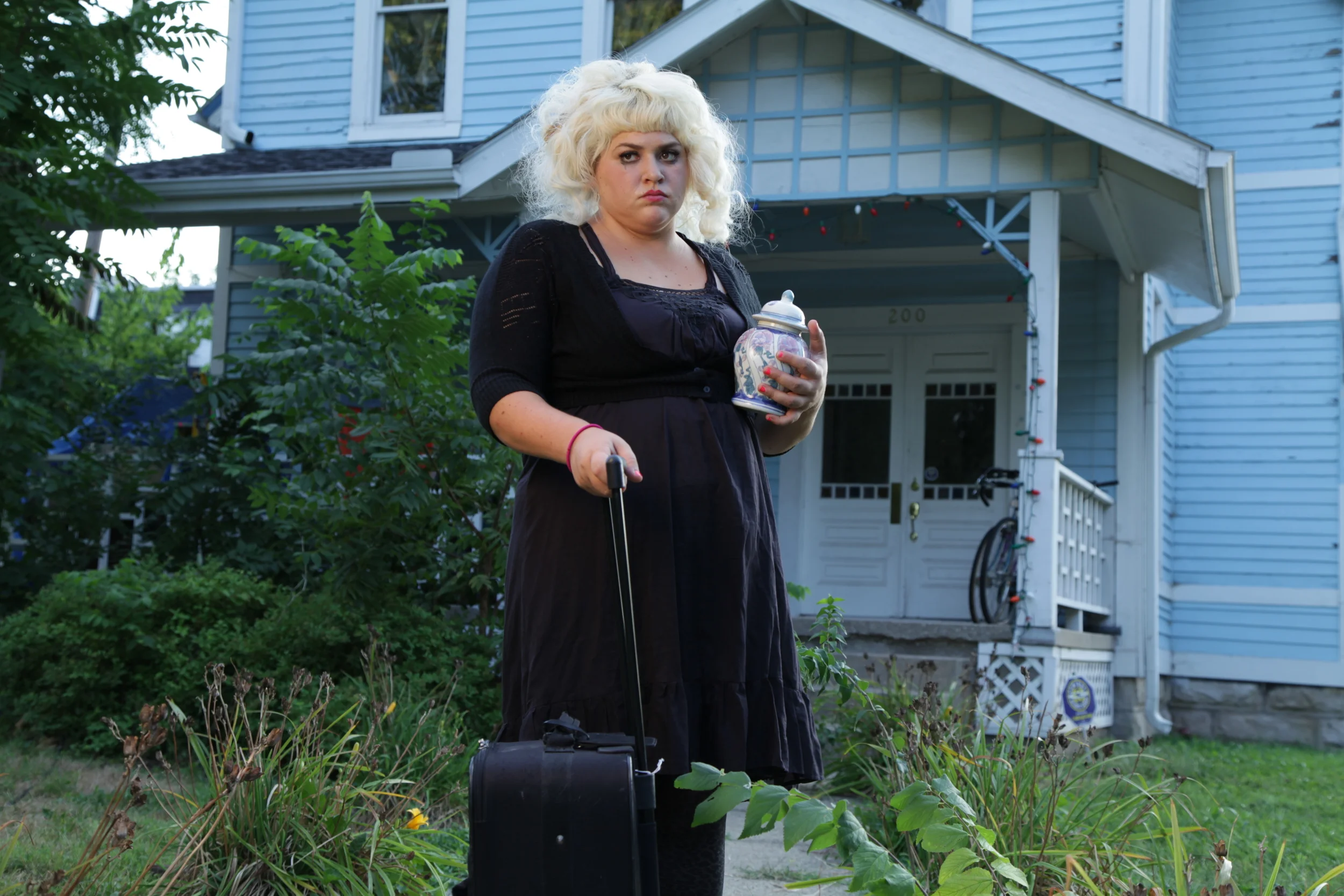 DUST_lynn_01 copy.JPG