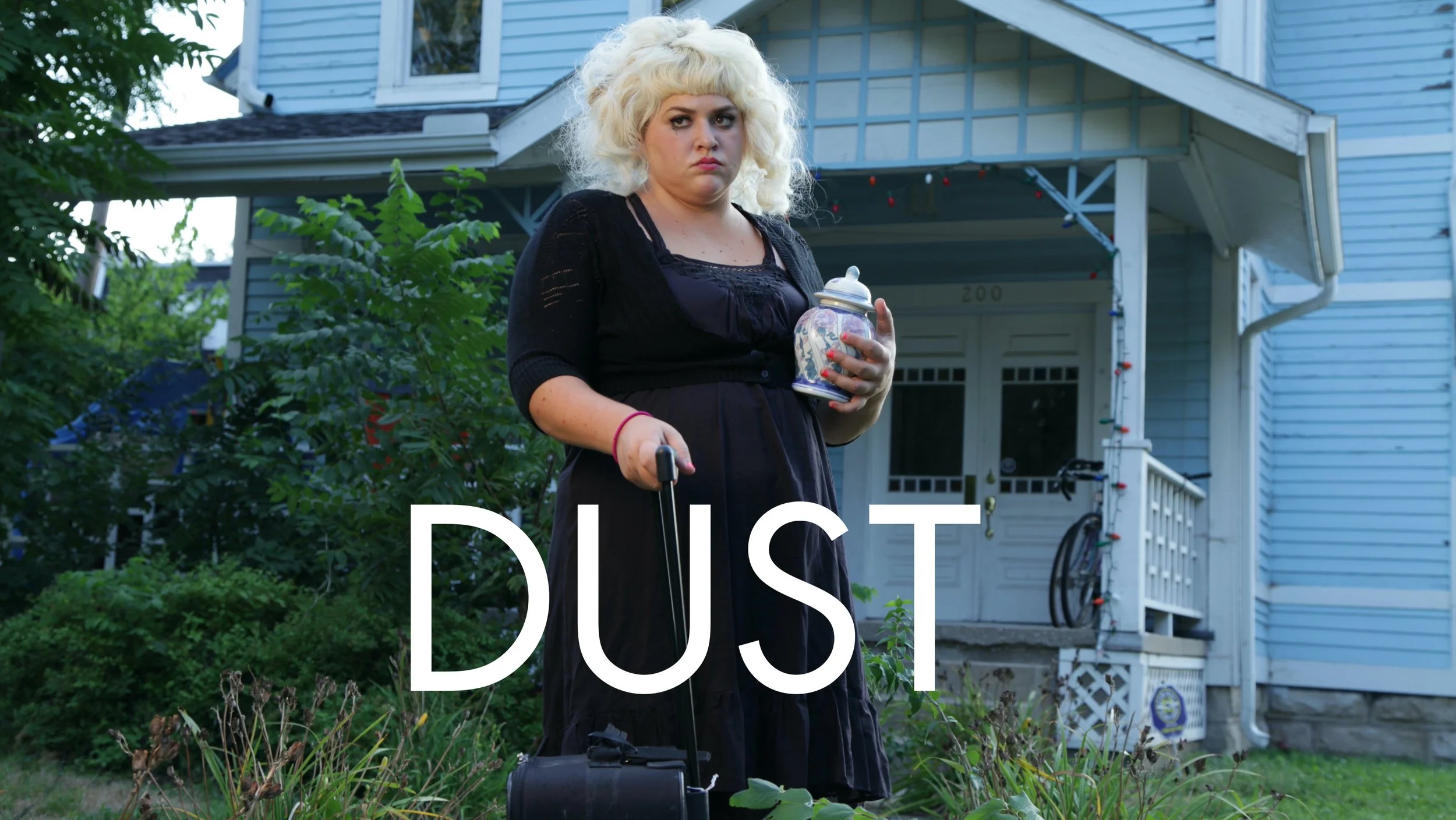 DUST
