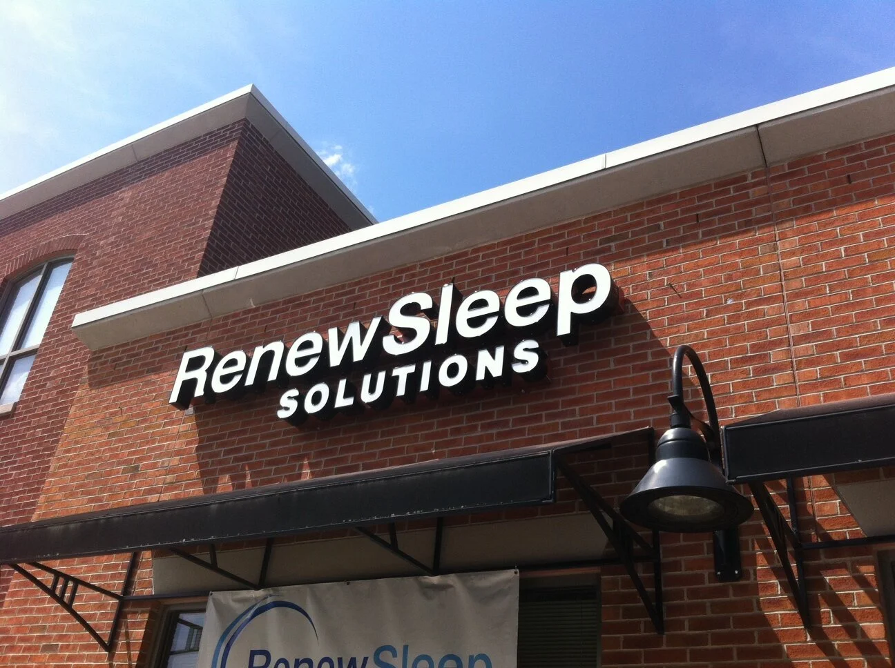 renew sleep solutions 1.jpeg