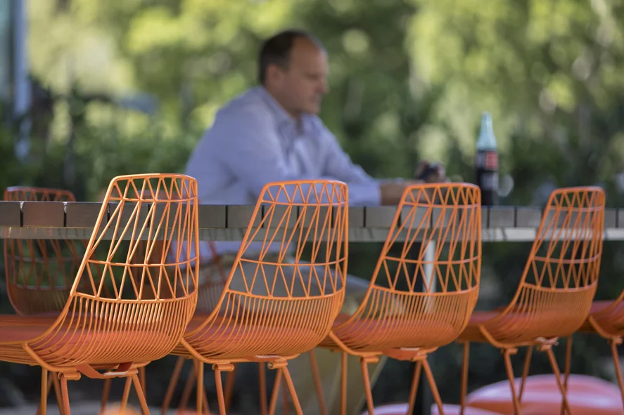 SOCIAL LOUNGES