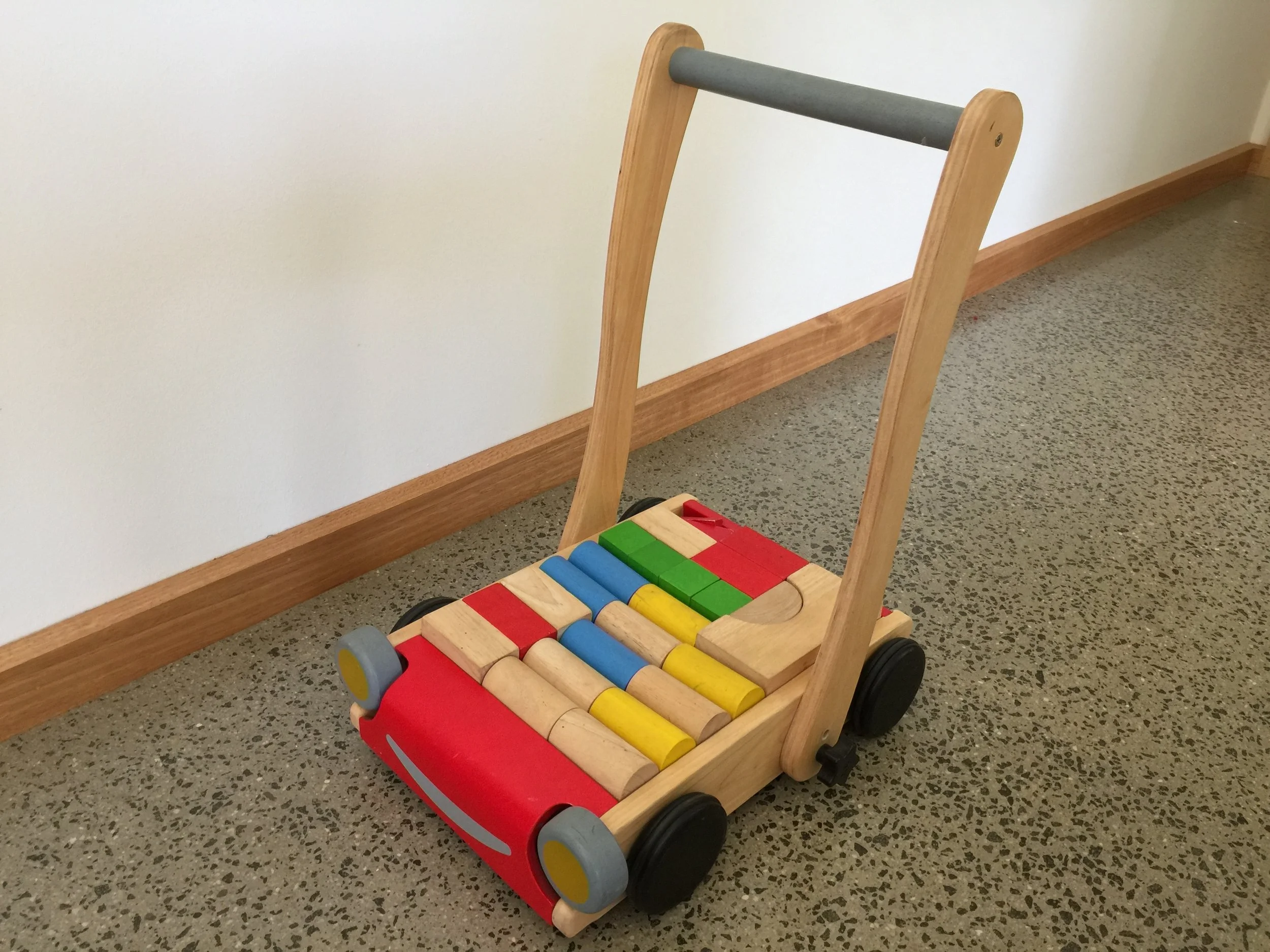 Simplifying Life – 12 Ways to Simplify the Silly Season 