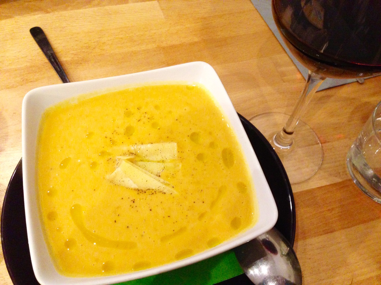 Soup Eating in Paris