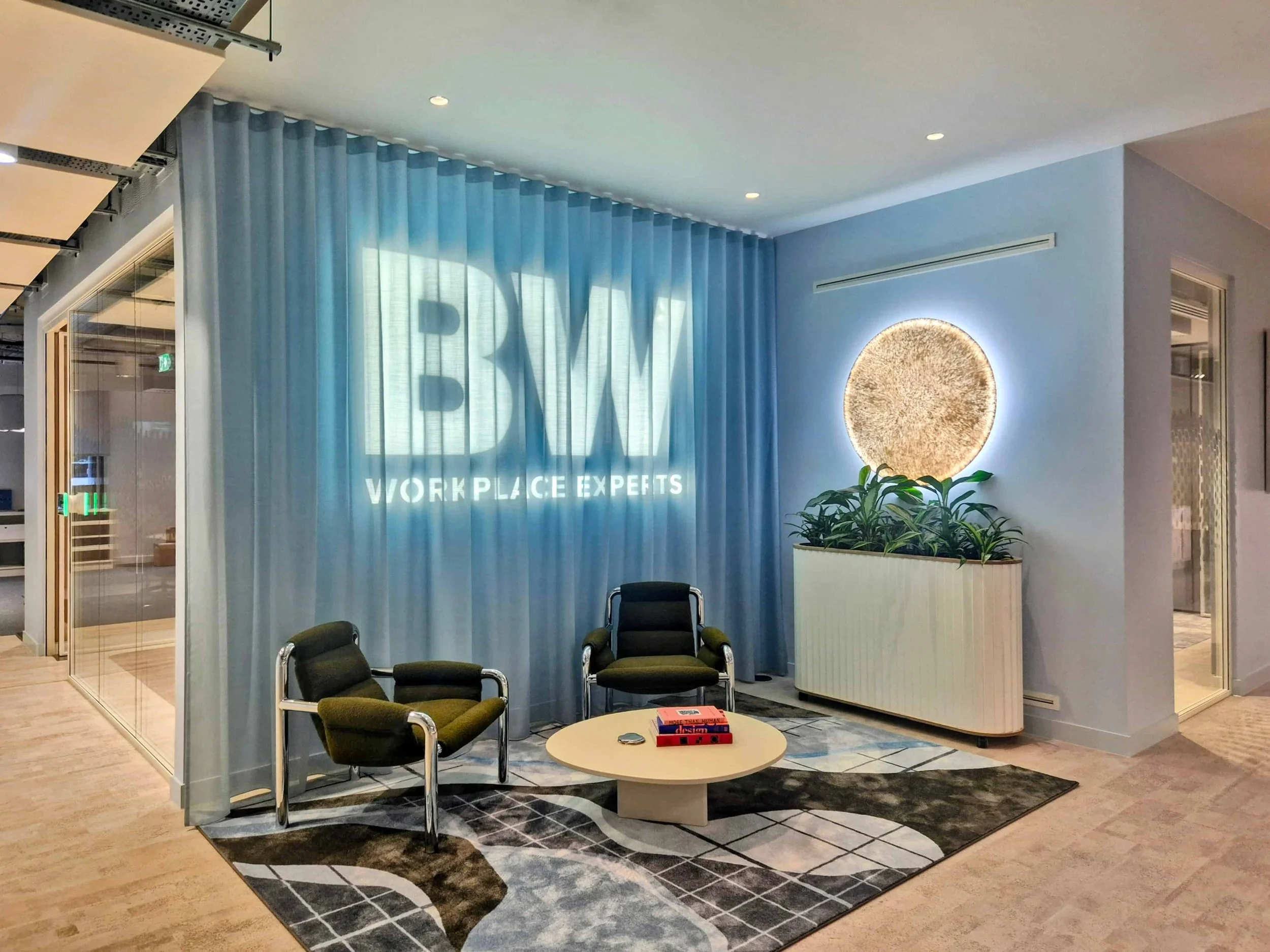 Bespoke joinery planting integrated into office fit-out in London