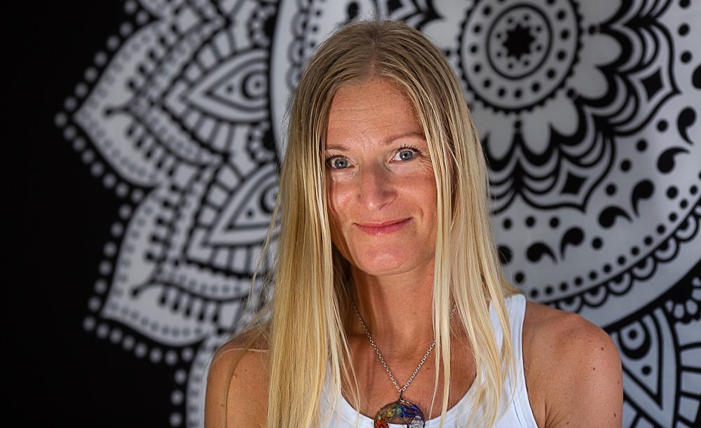 ✨ M&ouml;t Jenny &Aring;senlund &ndash; A Voice from the Universe p&aring; H&auml;lsa och Helhetsm&auml;ssan 7 sep 2025
 
✨Jenny guidar Sj&auml;lsliga entrepren&ouml;rer att lysa i sitt h&ouml;gre syfte genom en unik kombination av coaching, healing 