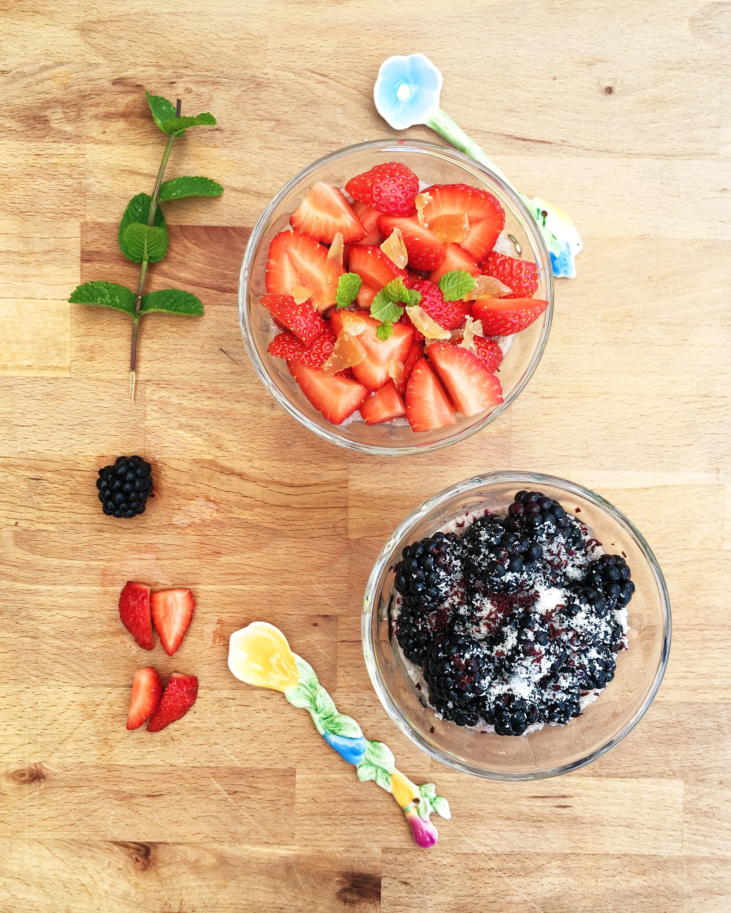 Budino di semi di Chia al Cocco e Fragole
