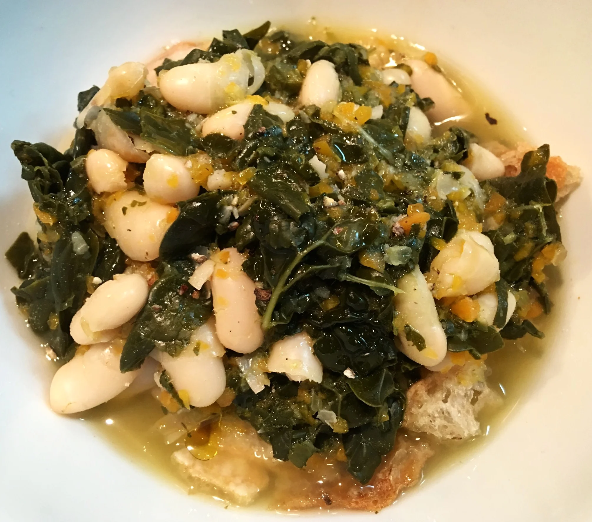 Zuppa di Fagioli cannellini con Shuttelbrot