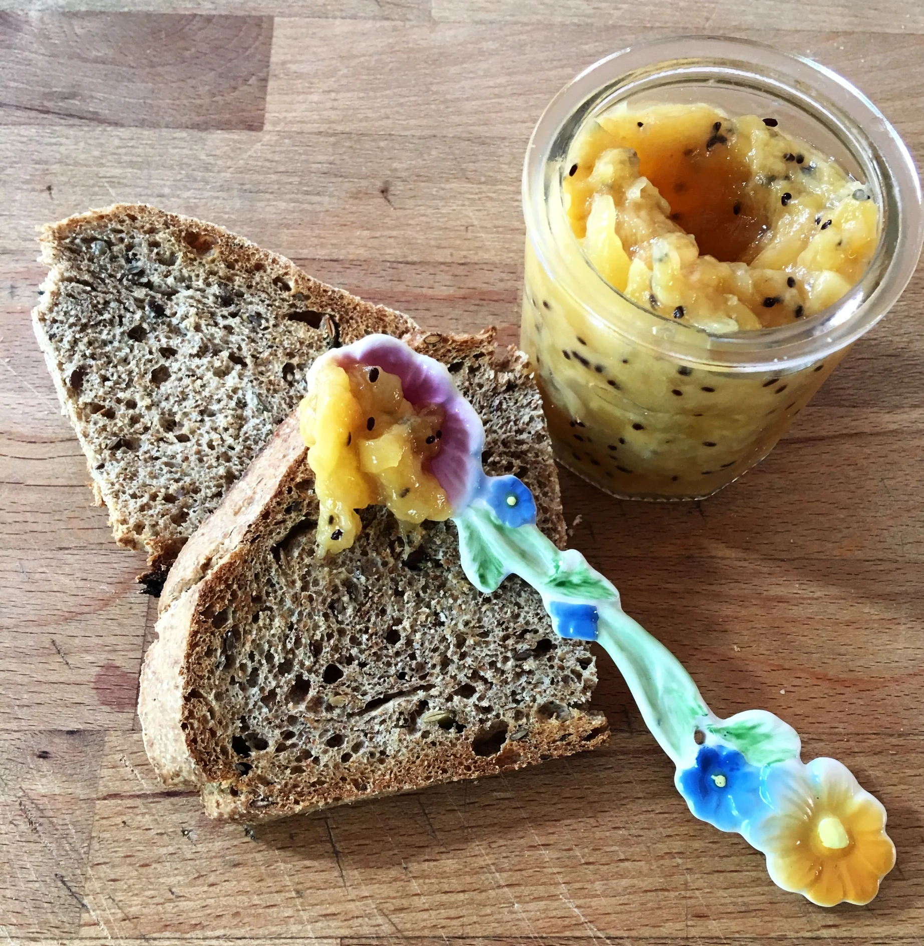 Marmellata di kiwi gialli