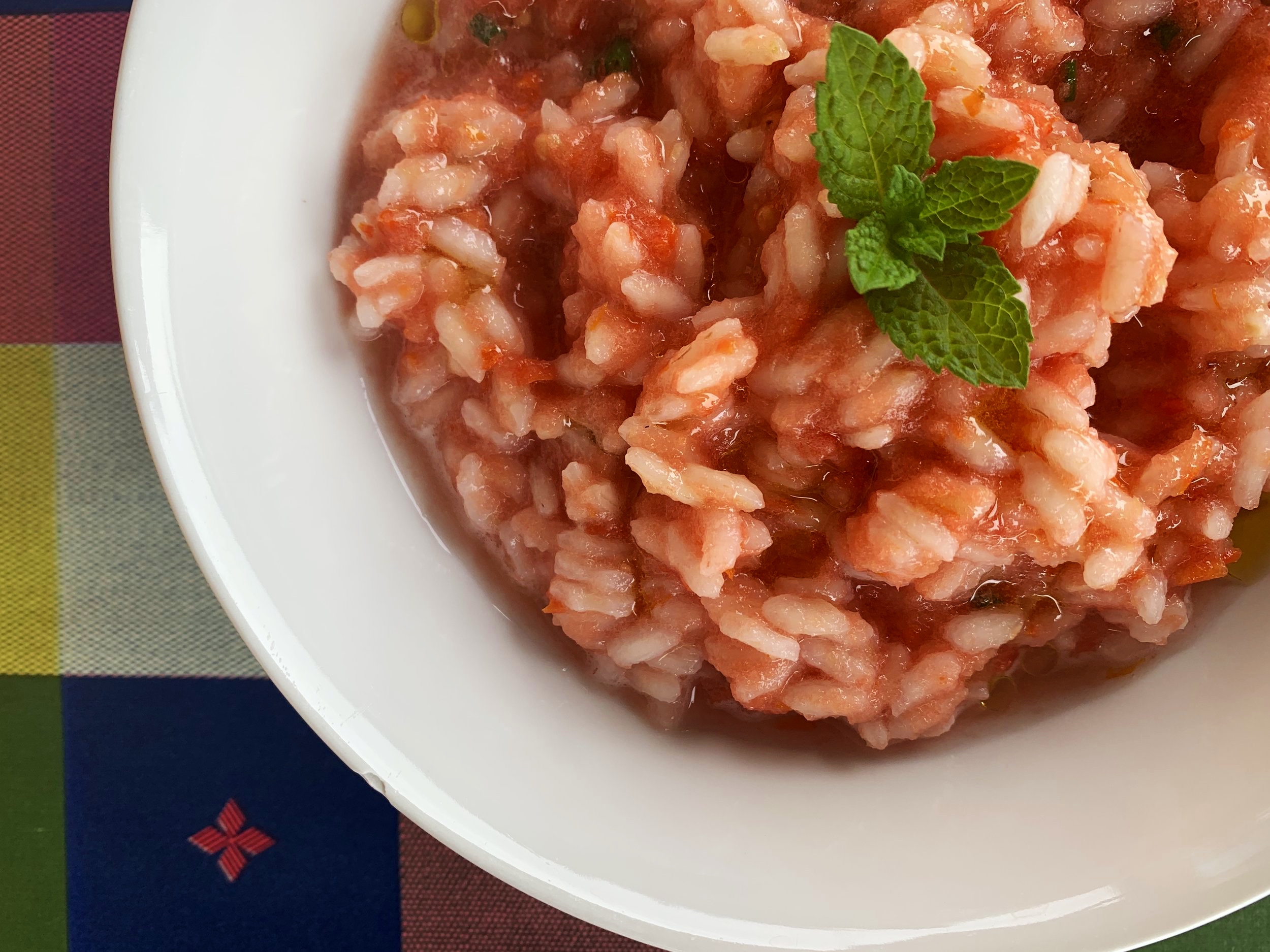 Riso fresco al pomodoro