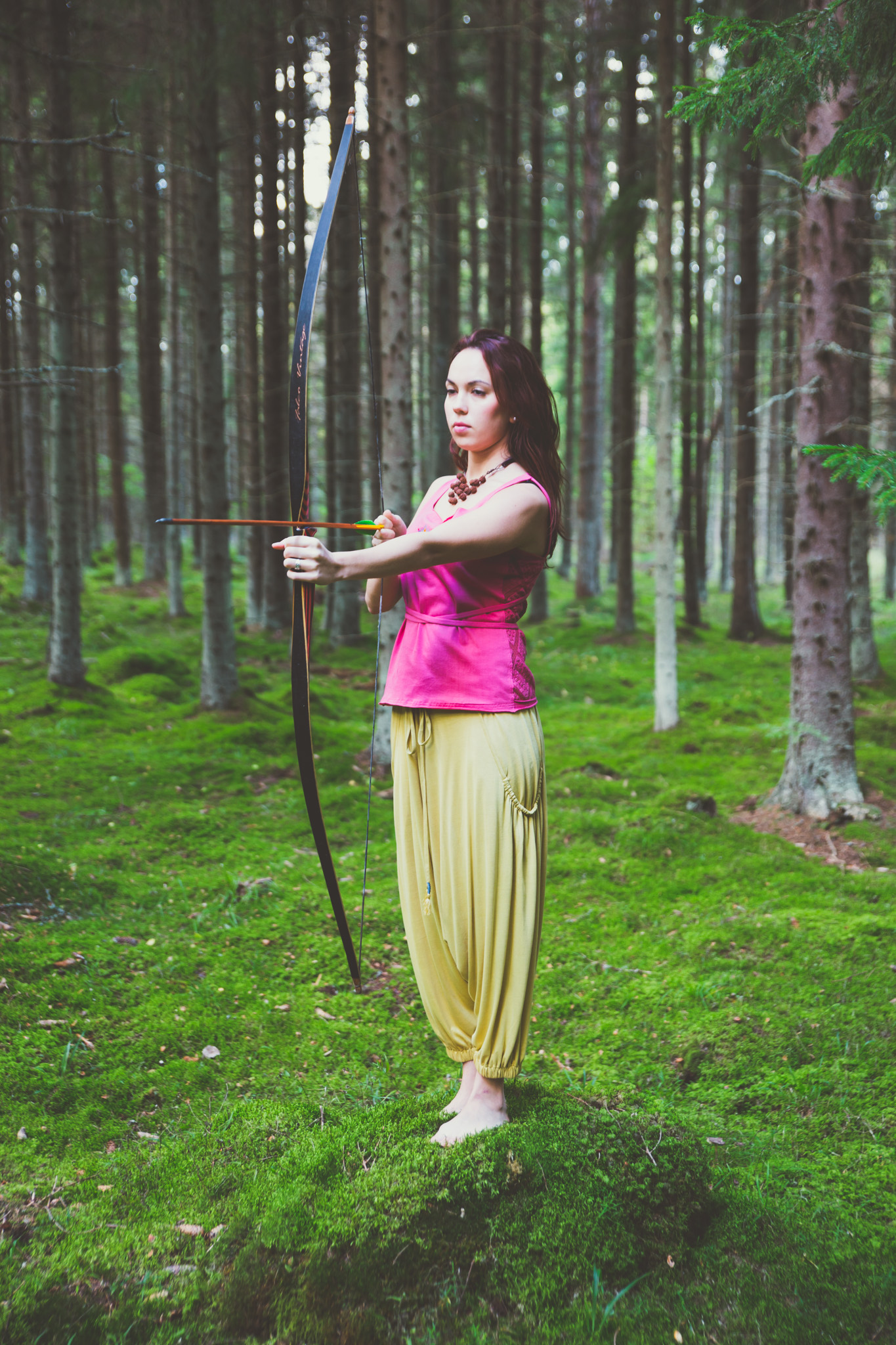 Top: Maddar Hot Yoga top – 59.00 € Trousers: Turmeric Harem pants – 109.00 €