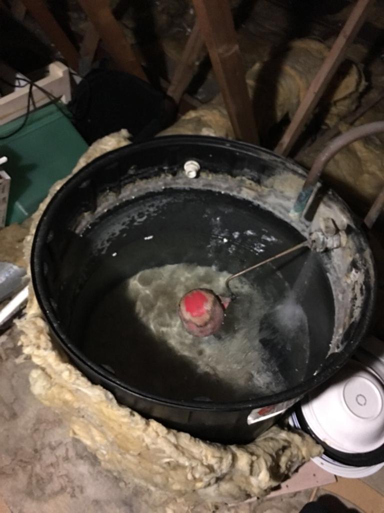 Cold Water Storage Tank in need of clean up