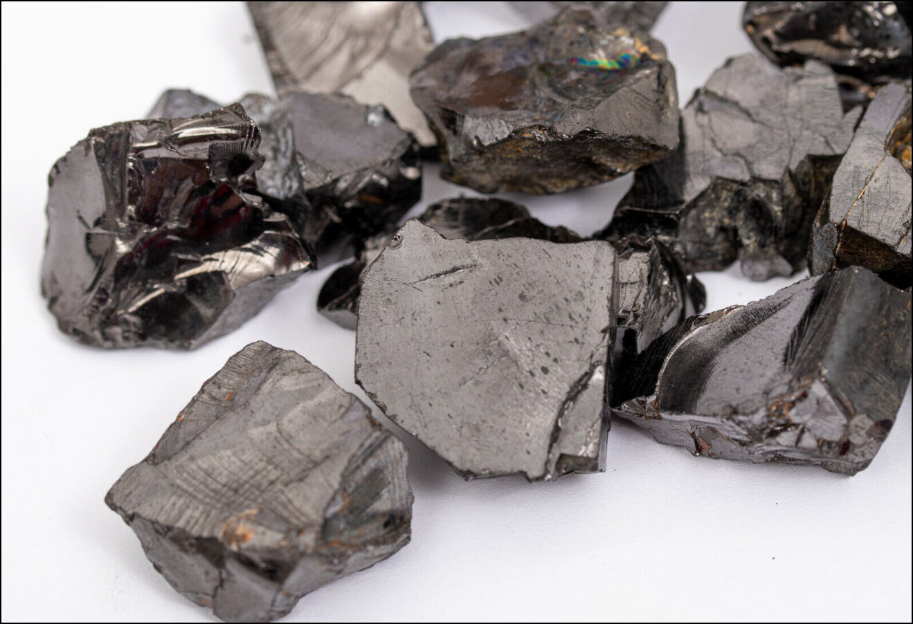 Shungite Club Elite Shungite Stone for Water & Jewelry Making All Fraction 0.1 lb #0.0-0.035 Oz per Stone Shungite Club Elite Shungite Stone for Water & Jewelry Making All Fraction 0.1 lb #0.0-0.035 Oz per Stone