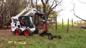 bobcat auger.jpg