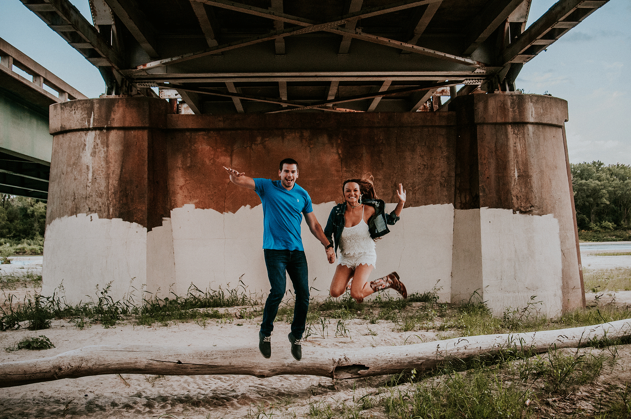 Tyler-and-Andrea(Engaged)-178.png