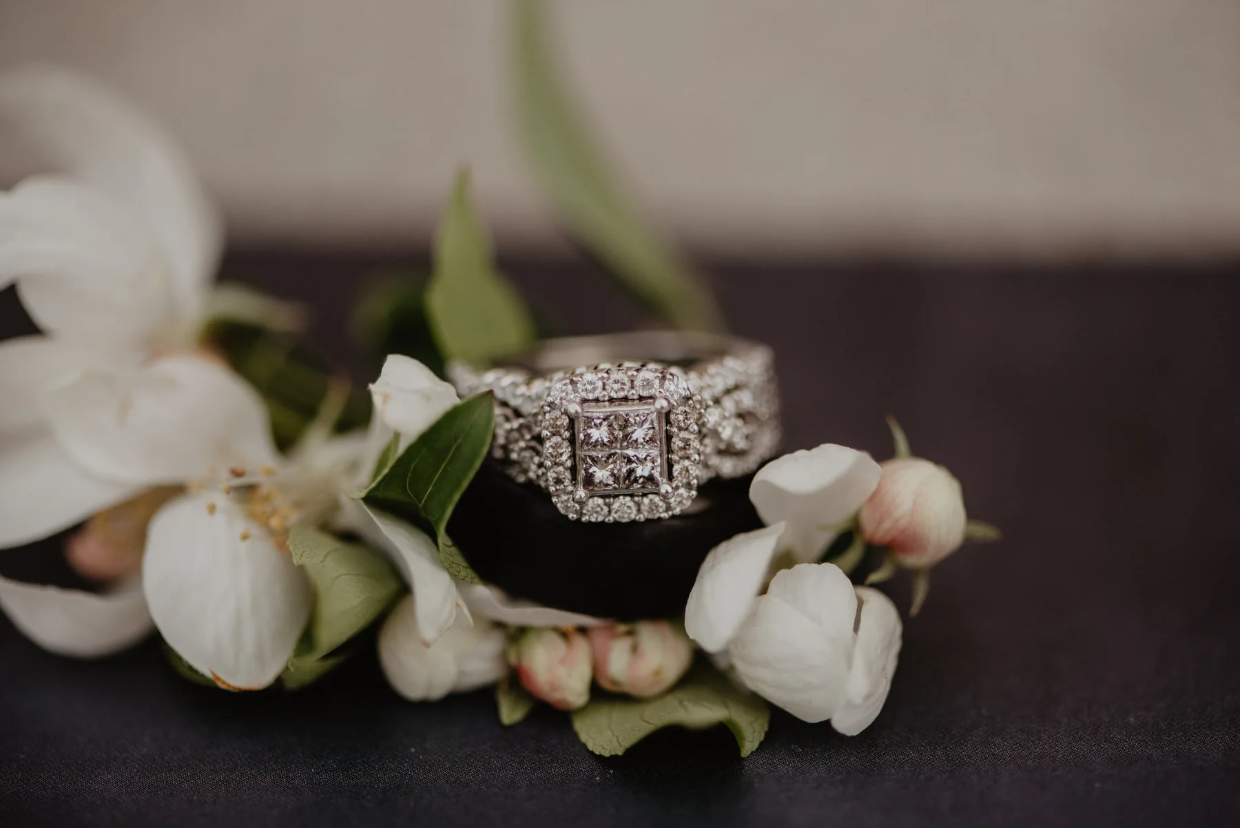 Kaylie-Sirek-Photography-Kearney-Nebraska-Wedding-004.jpg