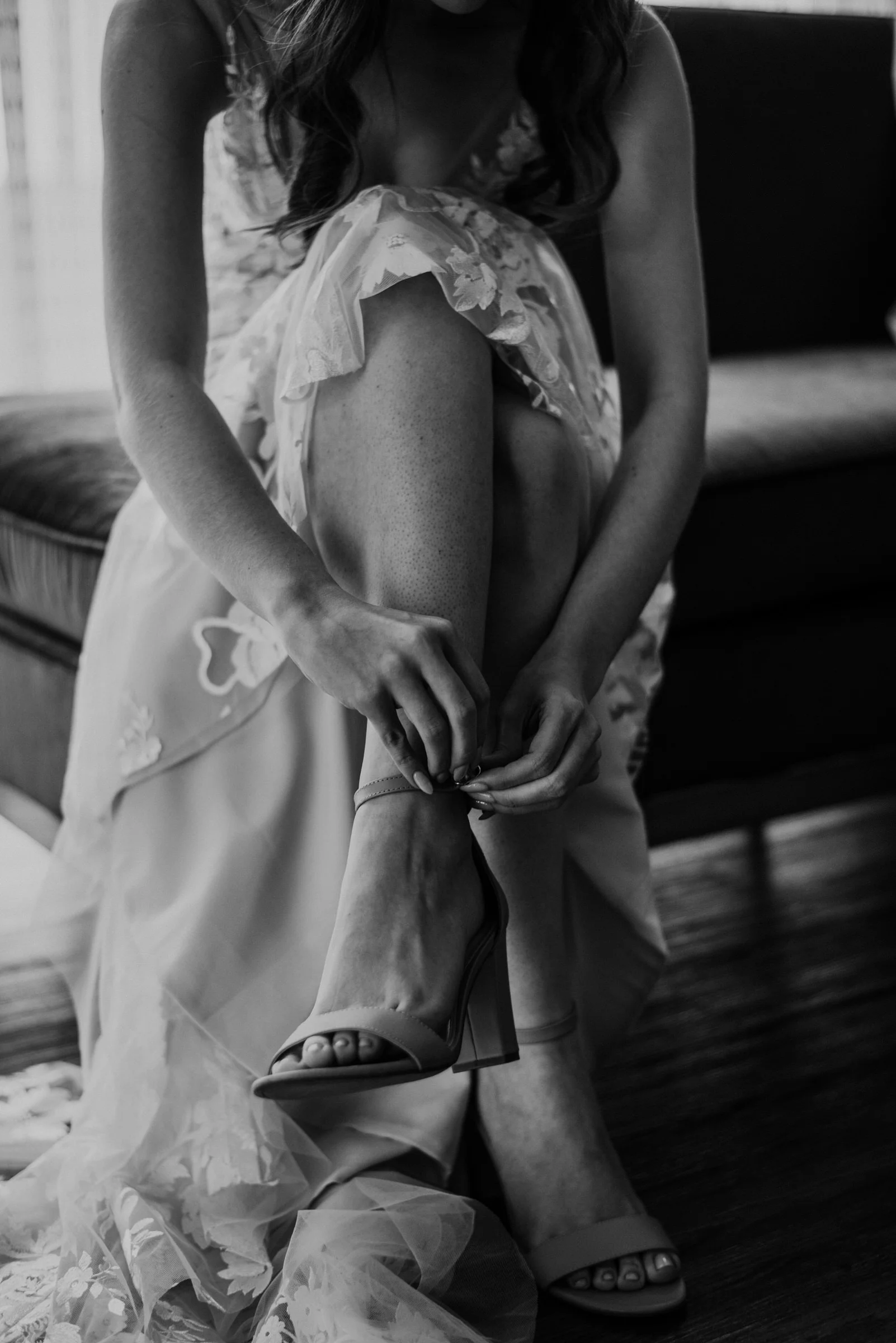 Downtown-Omaha-Wedding-Kaylie-Sirek-Photography-040.jpg