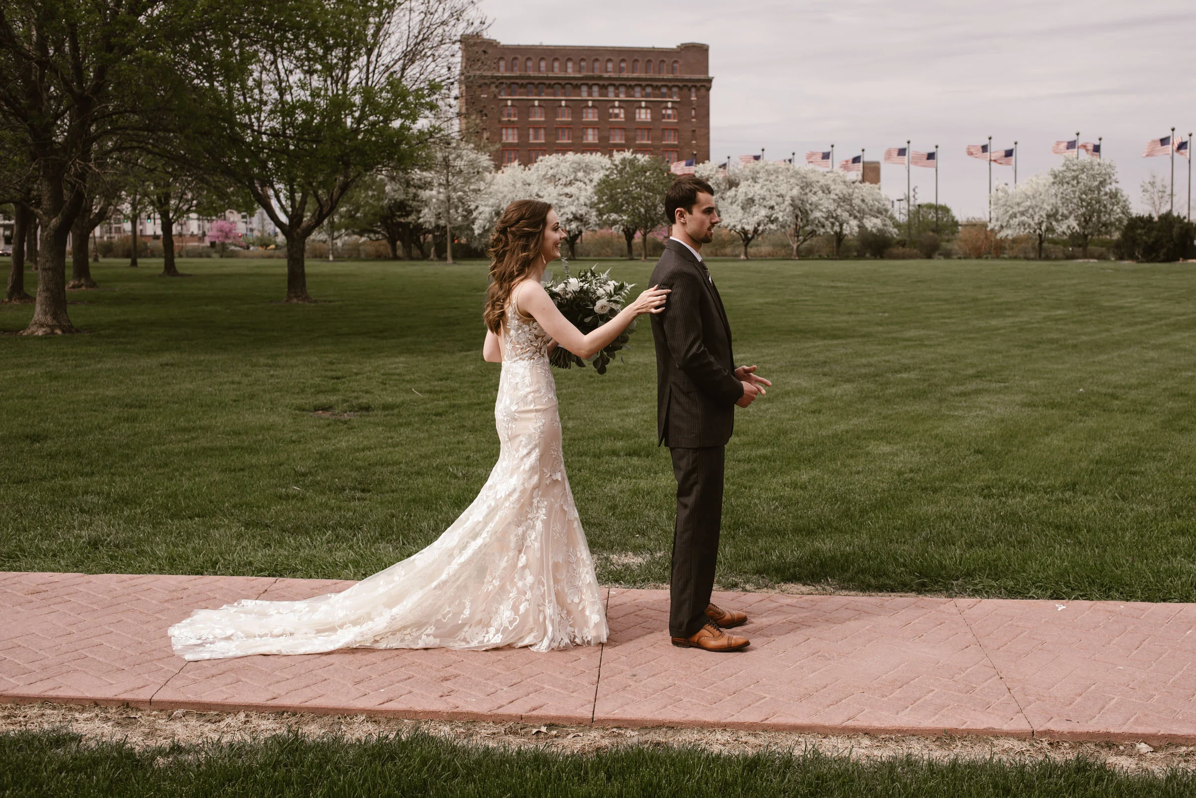 Downtown-Omaha-Wedding-Kaylie-Sirek-Photography-063.jpg