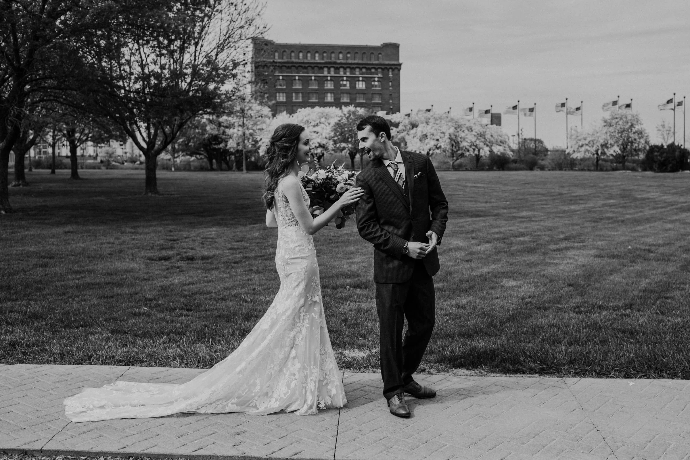 Downtown-Omaha-Wedding-Kaylie-Sirek-Photography-065.jpg