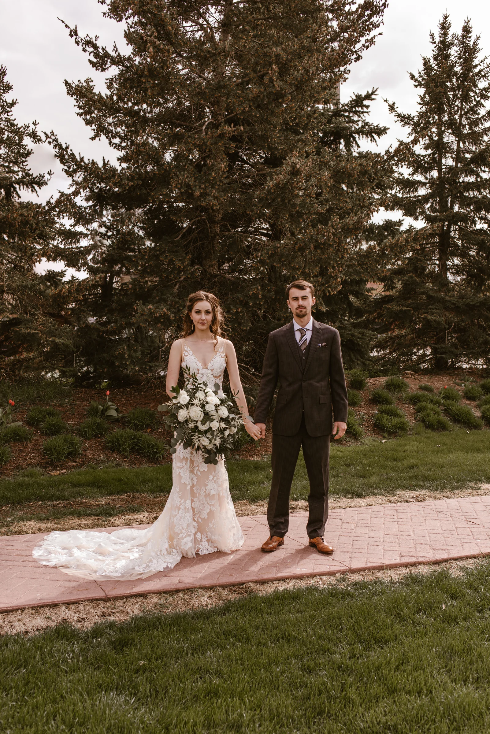 Downtown-Omaha-Wedding-Kaylie-Sirek-Photography-082.jpg