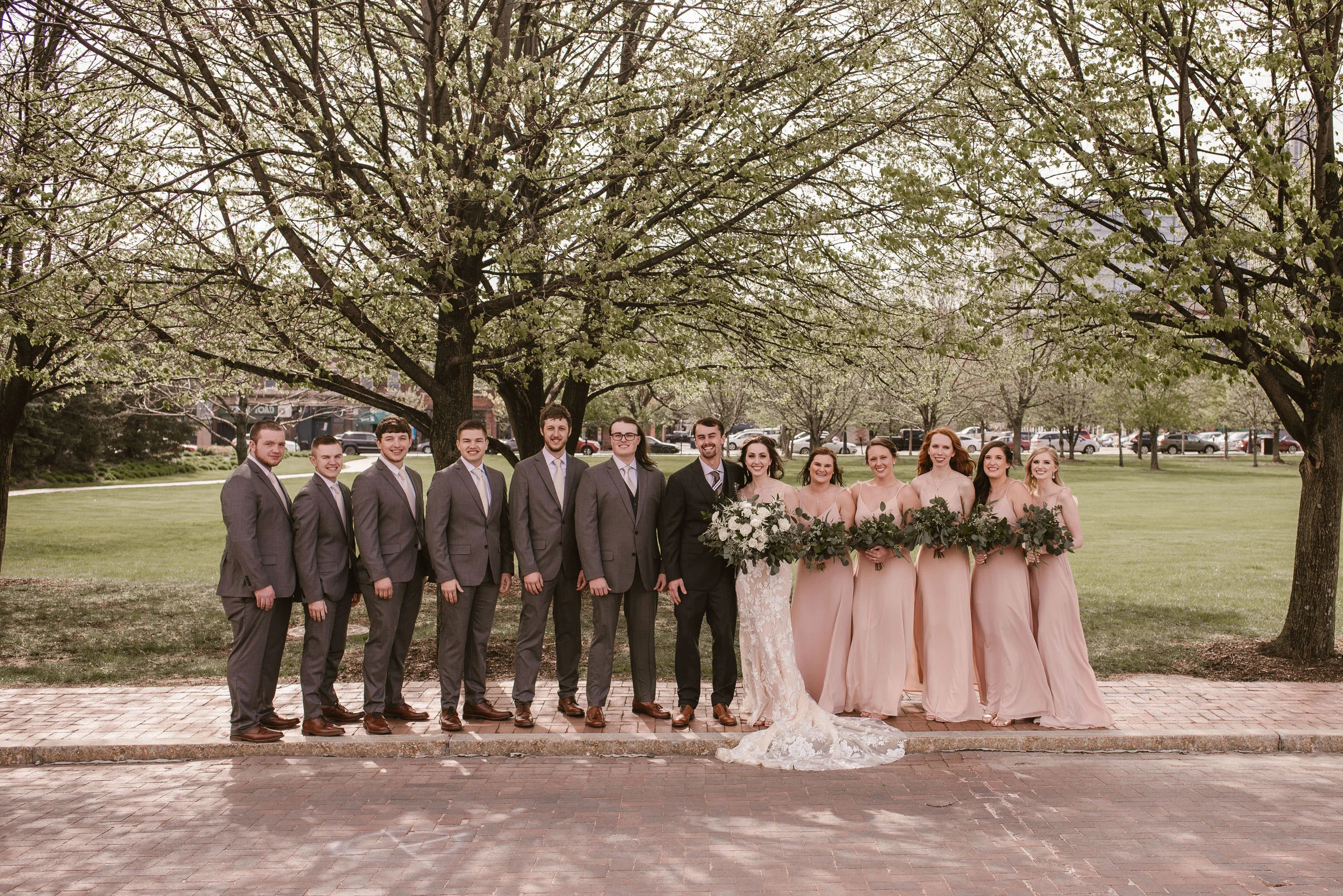Downtown-Omaha-Wedding-Kaylie-Sirek-Photography-087.jpg