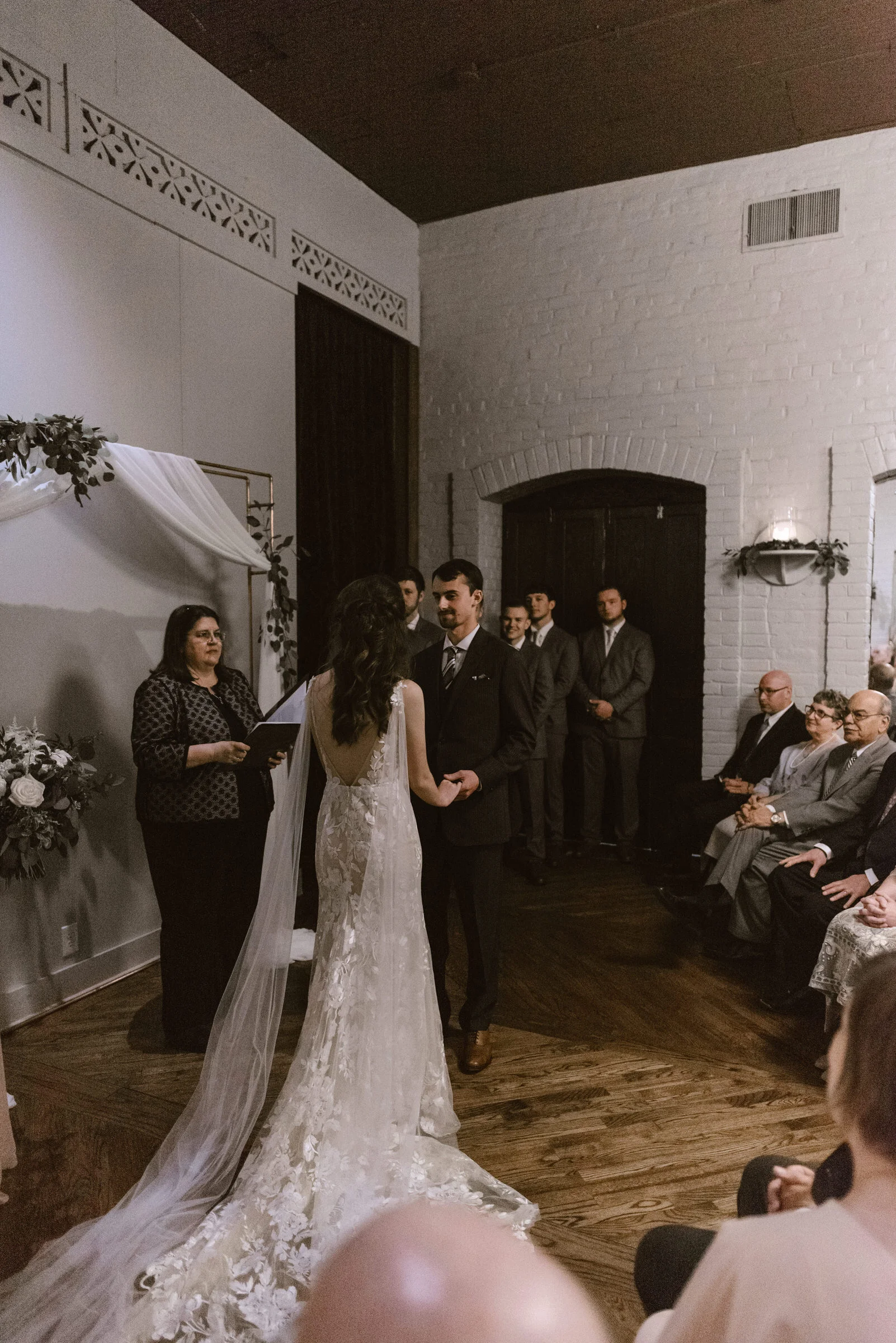Downtown-Omaha-Wedding-Kaylie-Sirek-Photography-140.jpg