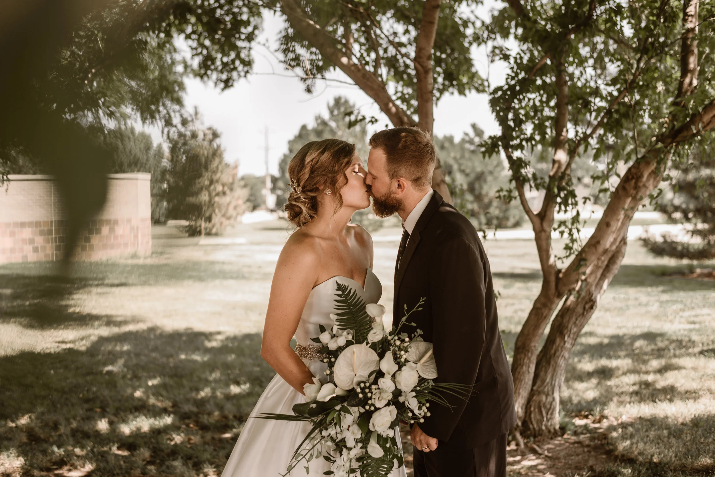Kaylie-Sirek-Photography-Yankton-SD-Old-Mill-Wedding-045.jpg