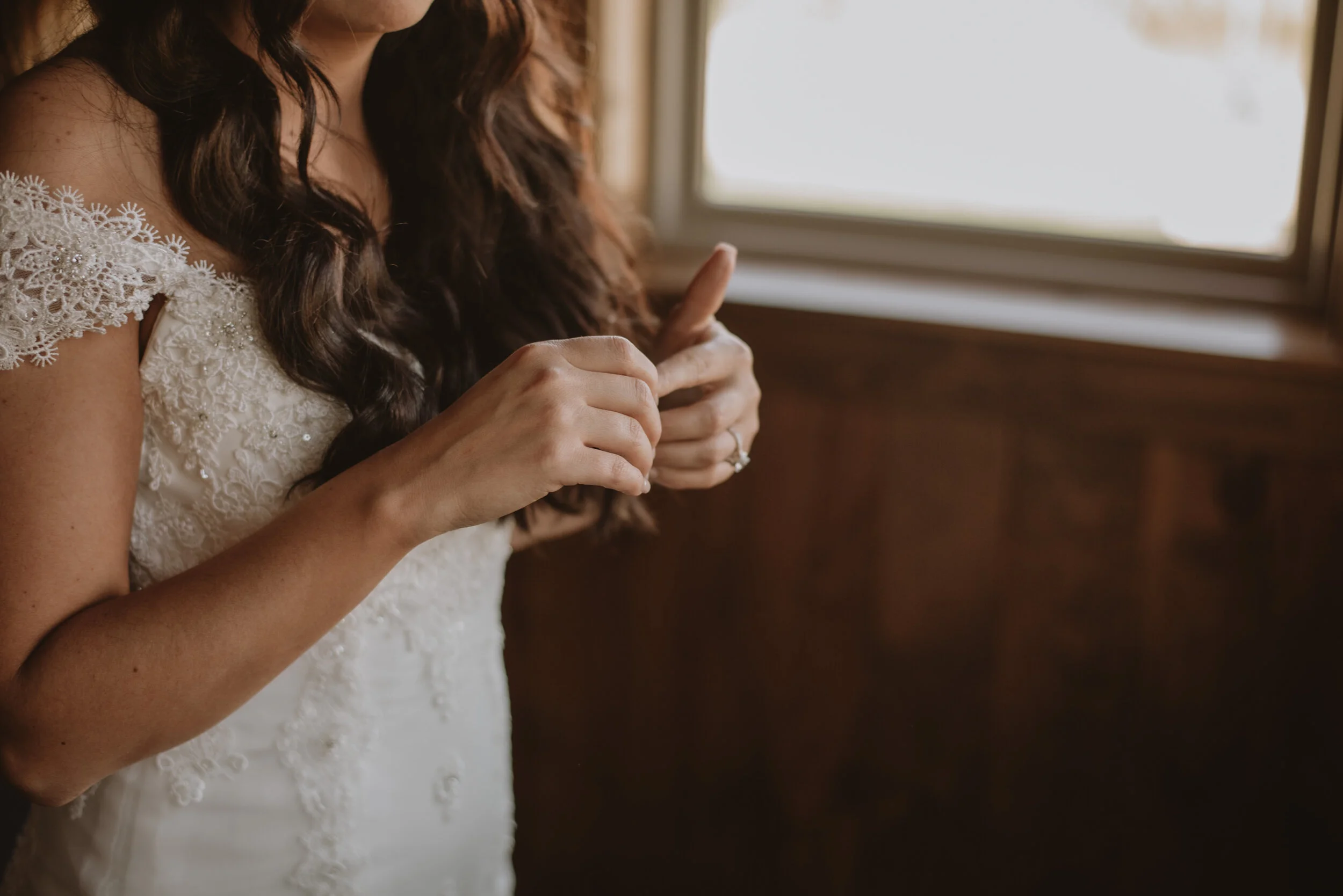 Outdoor Vineyard Wedding Glacial Till Winery Palmyra, NE — Kaylie
