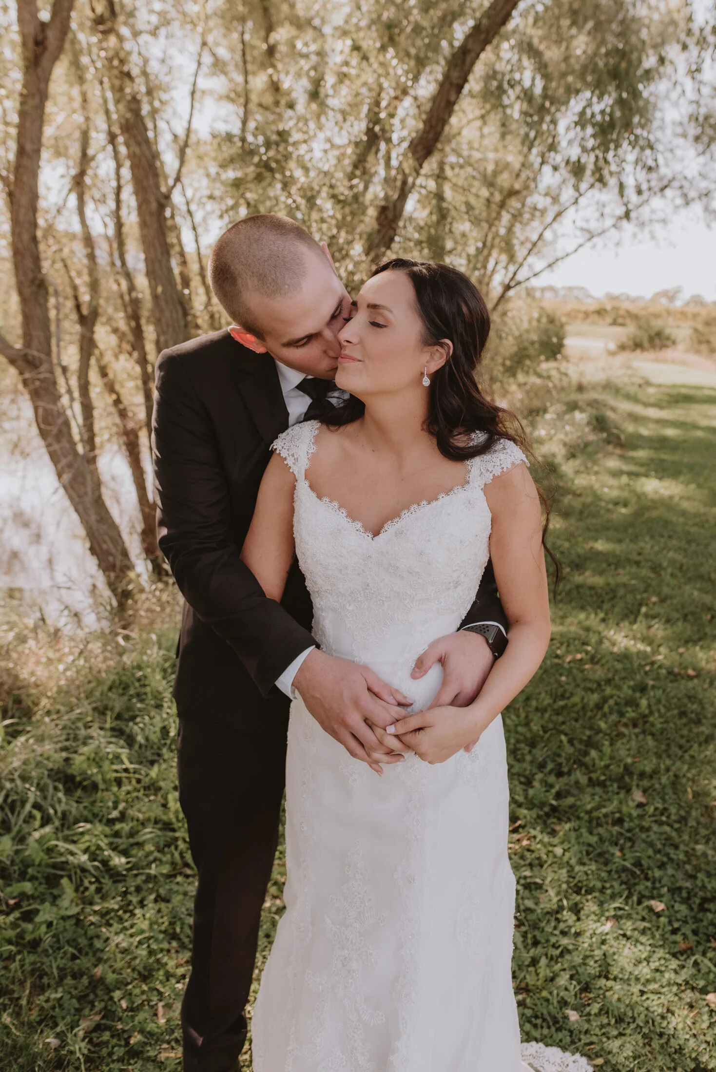 Outdoor Vineyard Wedding Glacial Till Winery Palmyra, NE — Kaylie