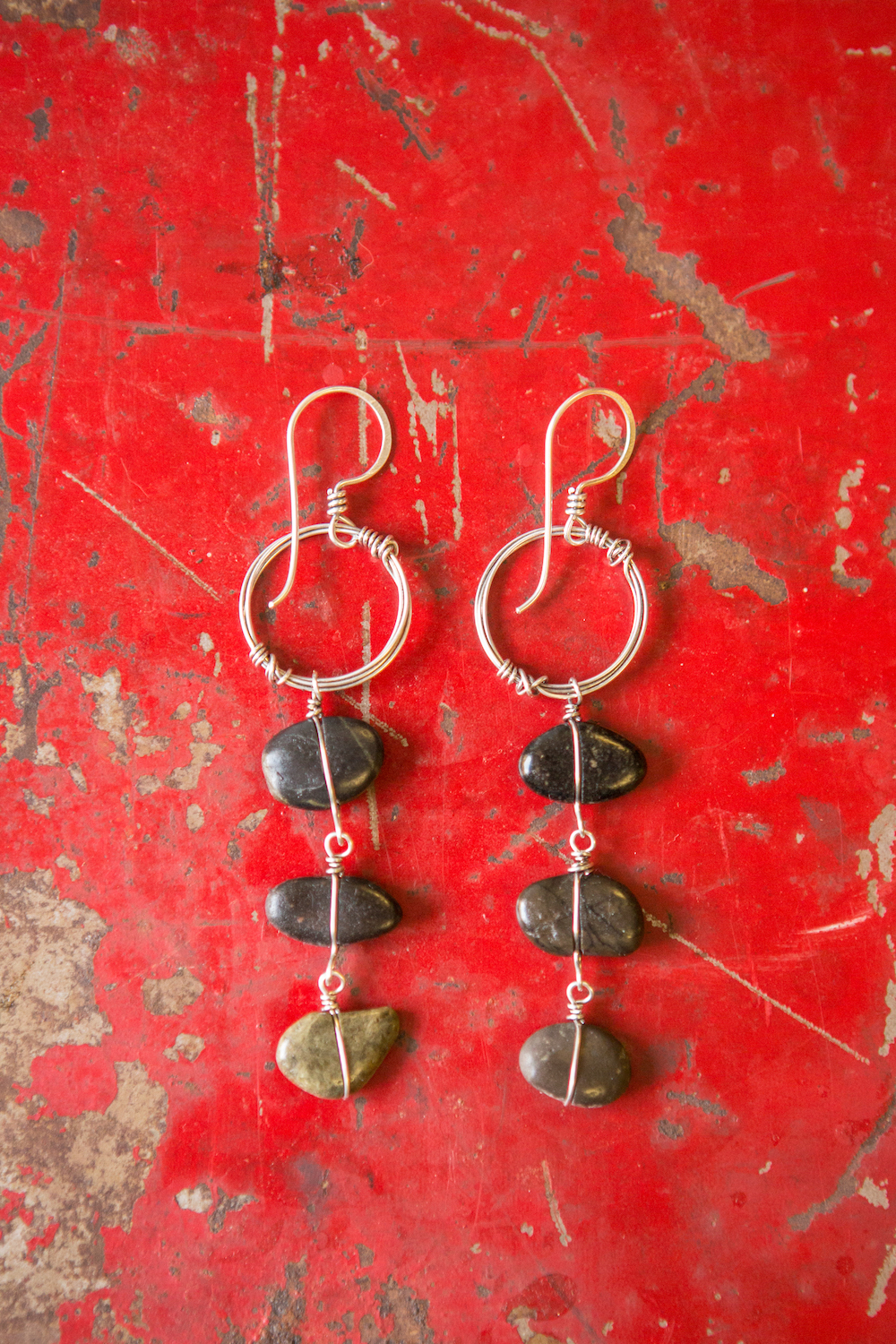Lashed stone earings.jpeg