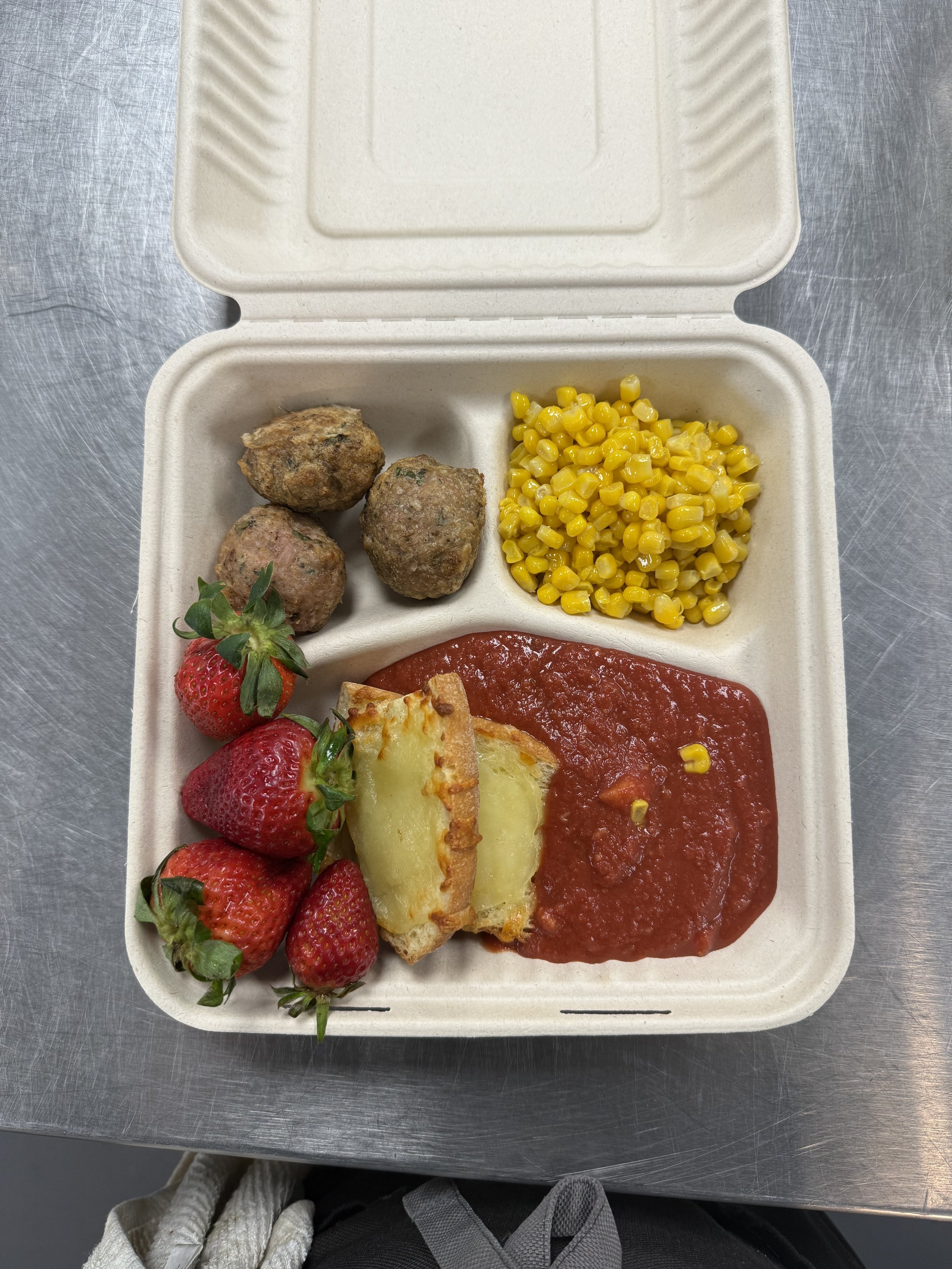 Mon Meal meatballs with marinara.jpeg