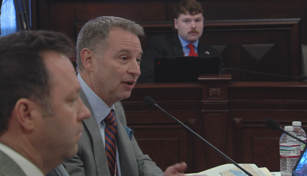 Illinois Senate committee approves bill protecting Mahomet aquifer from carbon pollution