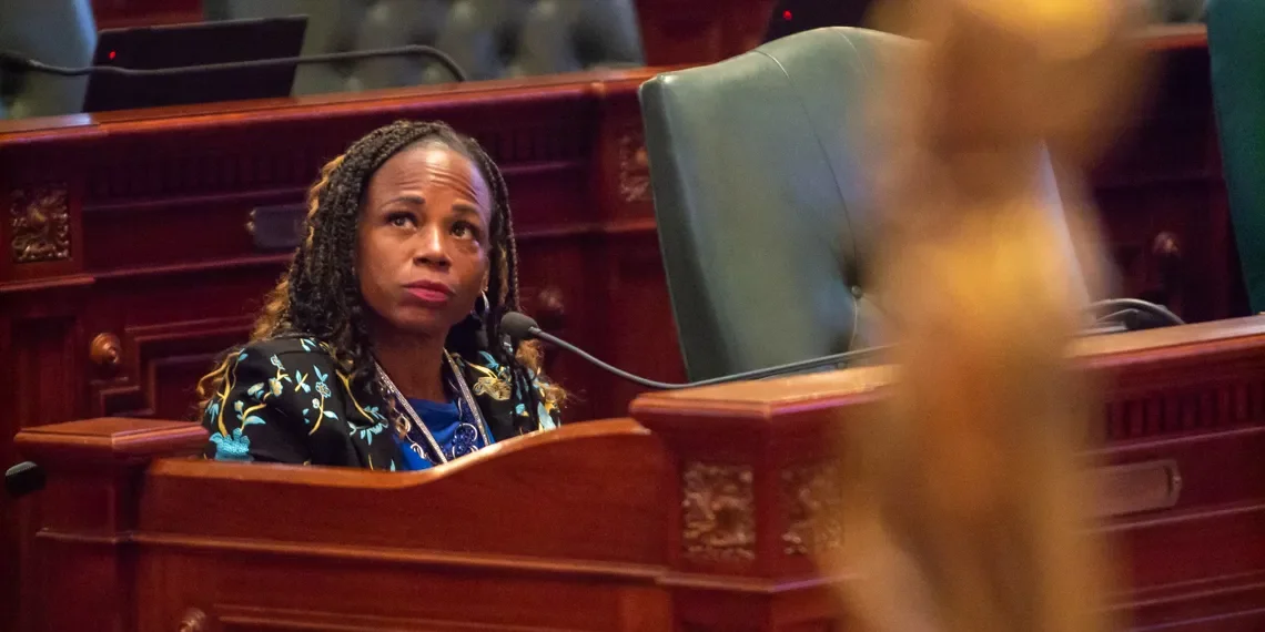 Bill banning carbon sequestration near Mahomet Aquifer clears General Assembly