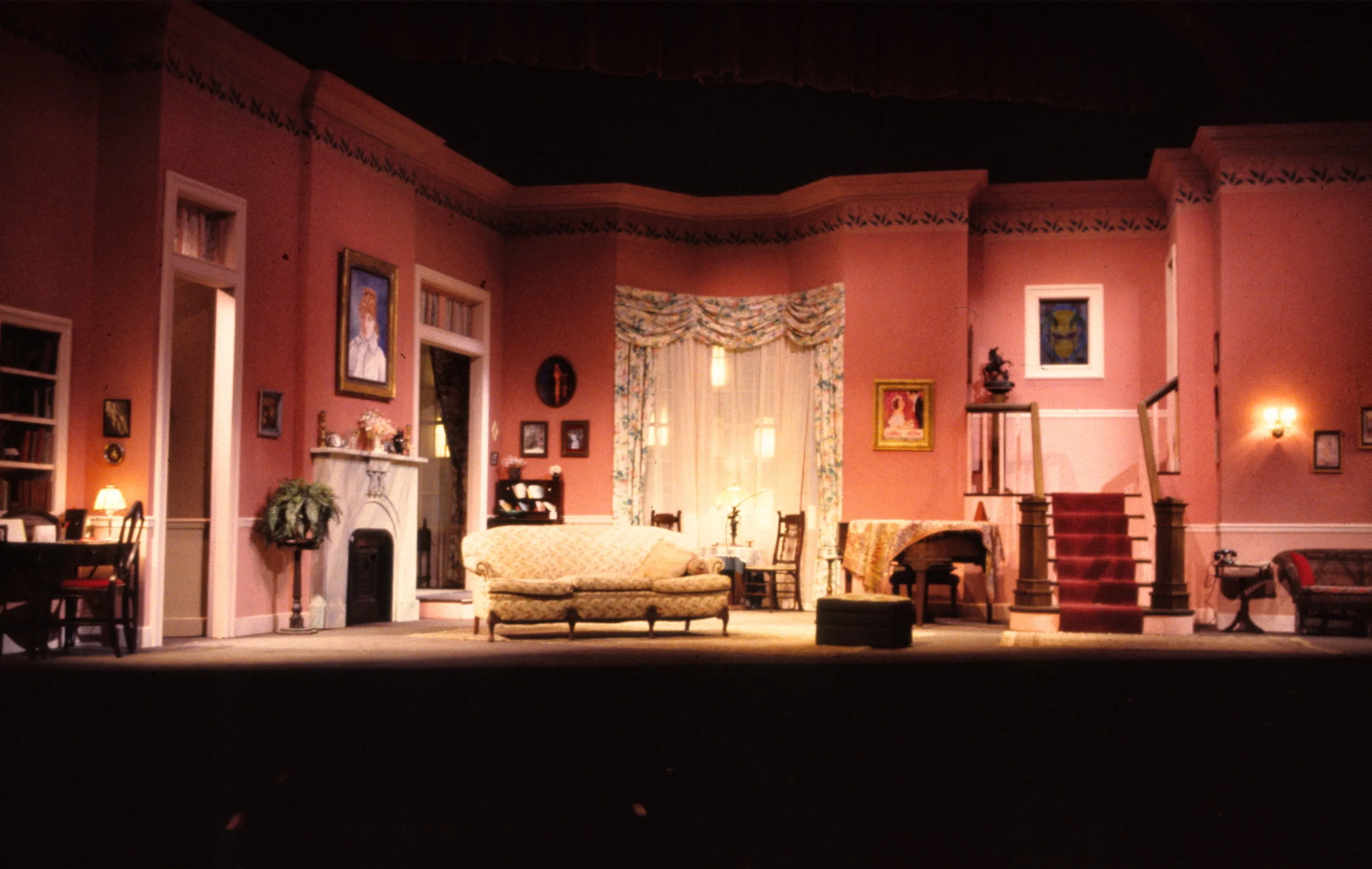 Wag Stagedoor Set.JPG