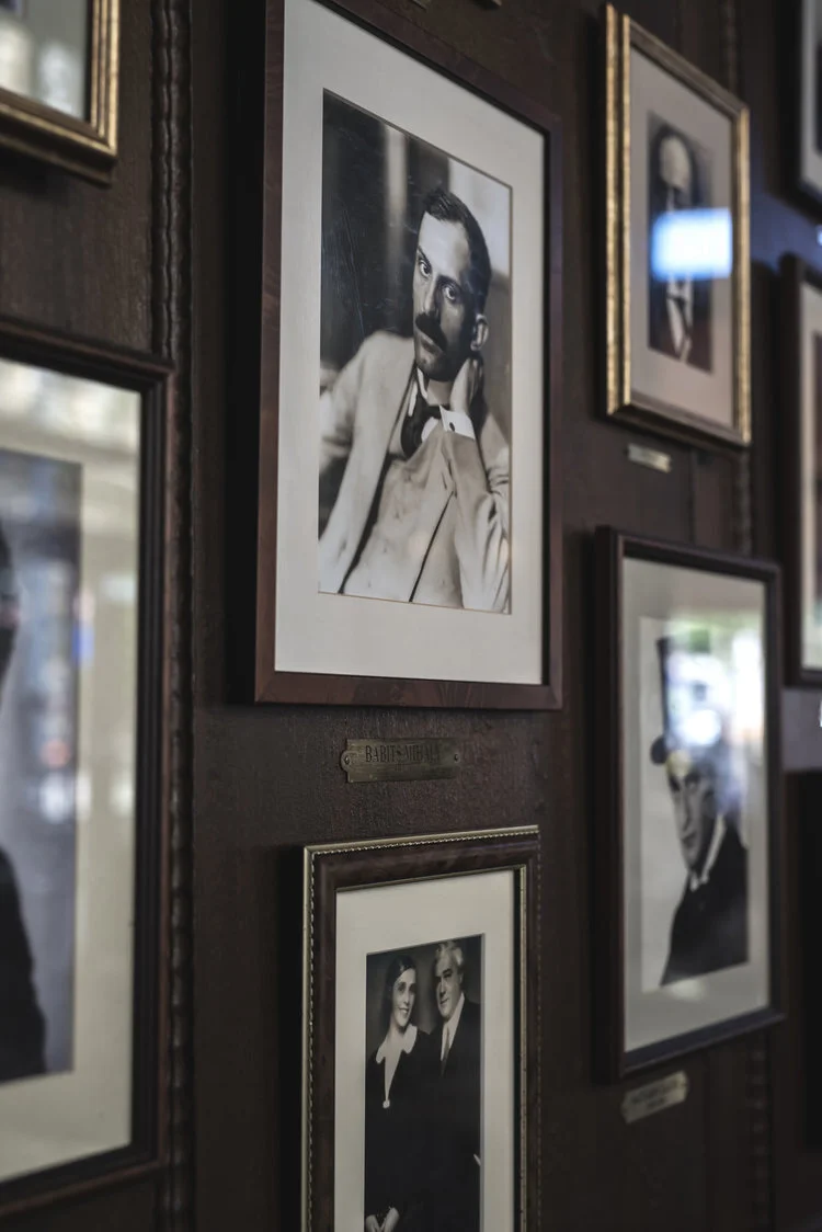 Centrál+Kávéház,+Budapest (1).jpeg