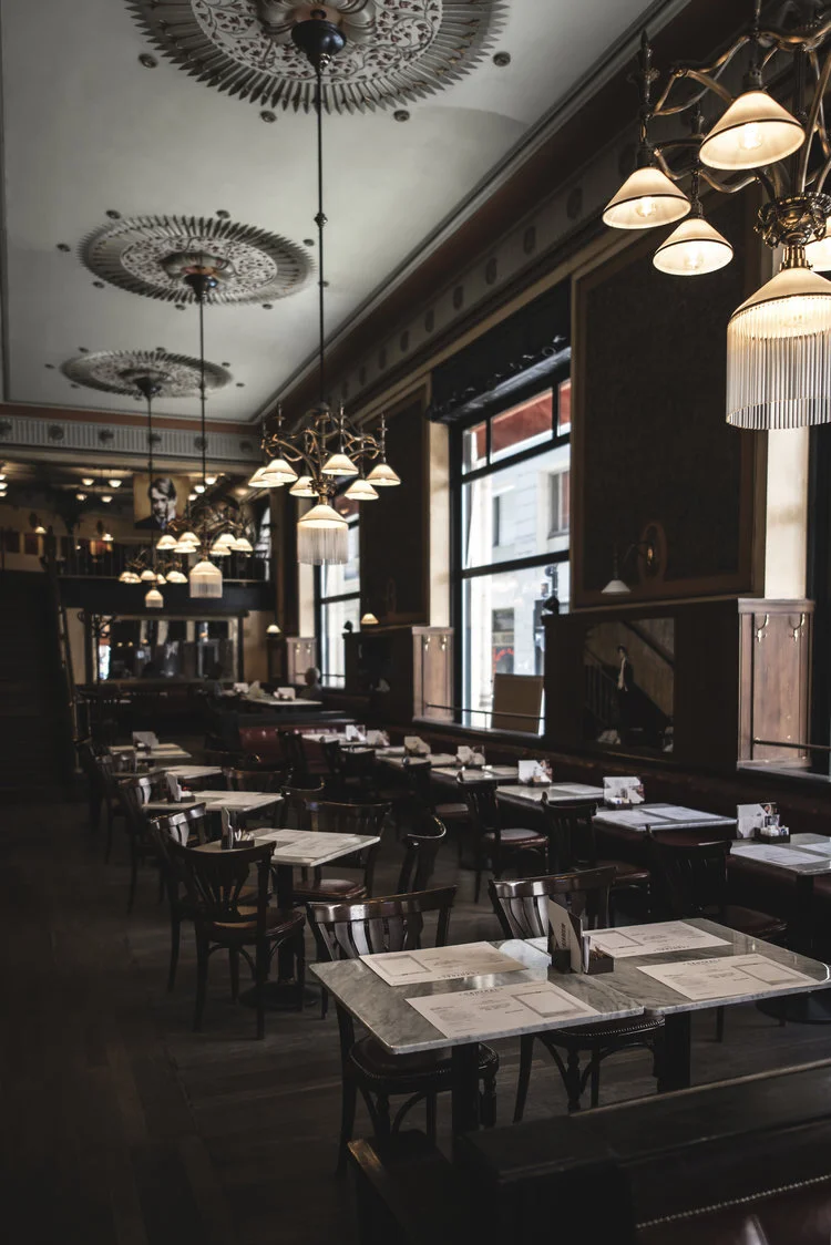 Centrál+Kávéház,+Budapest (3).jpeg