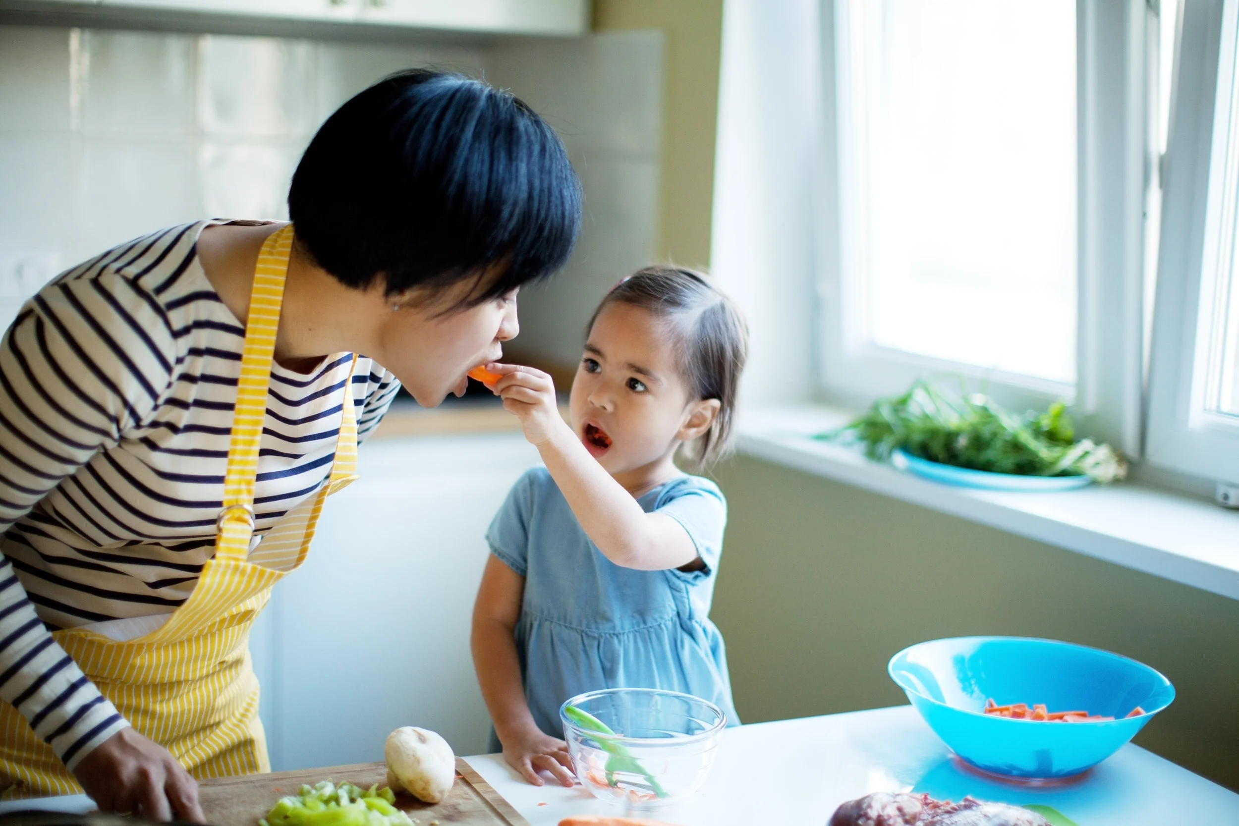 Cookingfamily.jpg