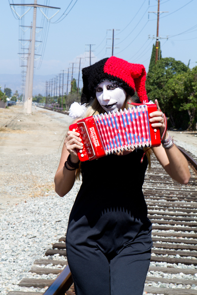 train tracks 2.jpg