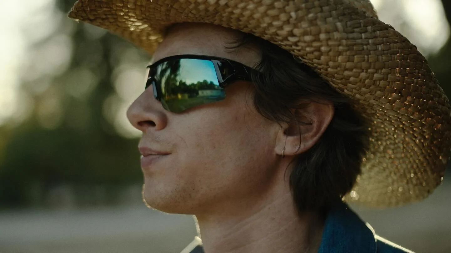 &ldquo;Millennial Nightmare&rdquo; - Ian Kieffer

Dir. by @ianmccambridgekieffer 
DP -👋🏻 
Editor - @tyler.winther 

Alexa Classic EV w/ 
35mm T1.3 Zeiss Super Speed
@arri