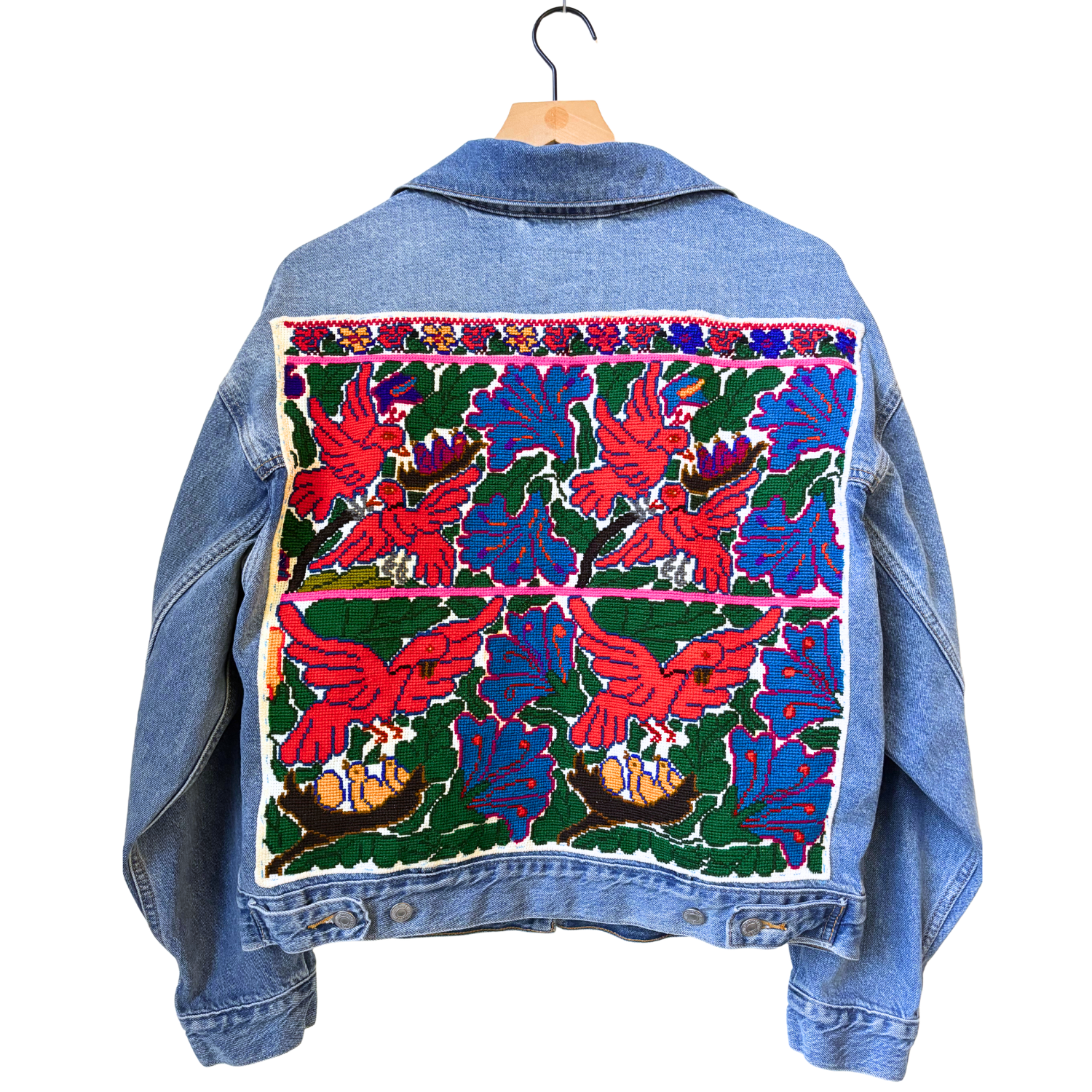 Sol shop square picsmedbluejacket.png