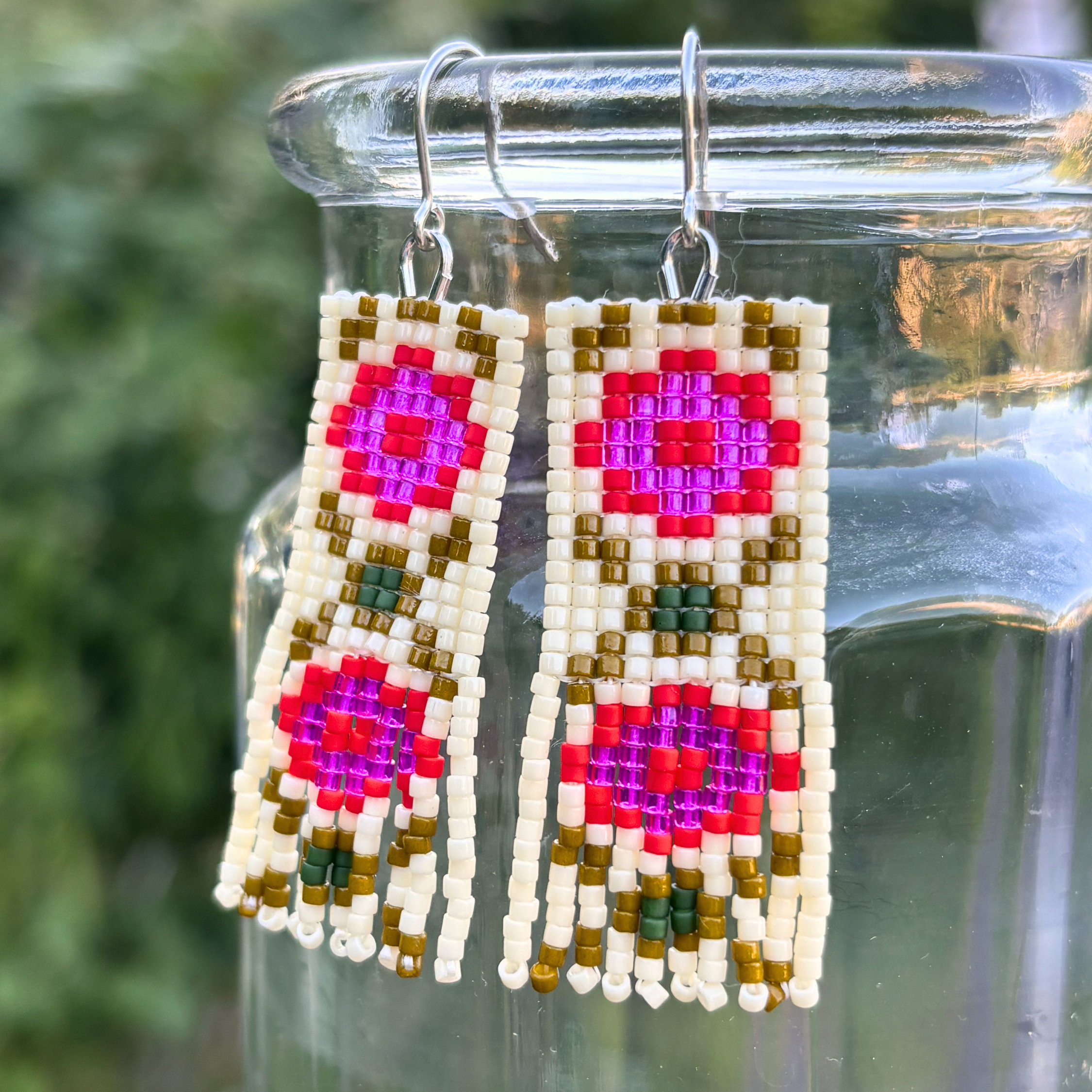 earrings square.png