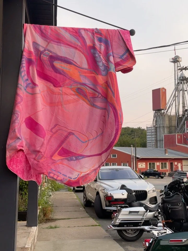 Saturday eve: @narrowsburgny brought the glow, @pampoquette brought the glimmer! Thank you for sharing insight into your process, Pam. So lucky are we to have your work on display in The Portal.